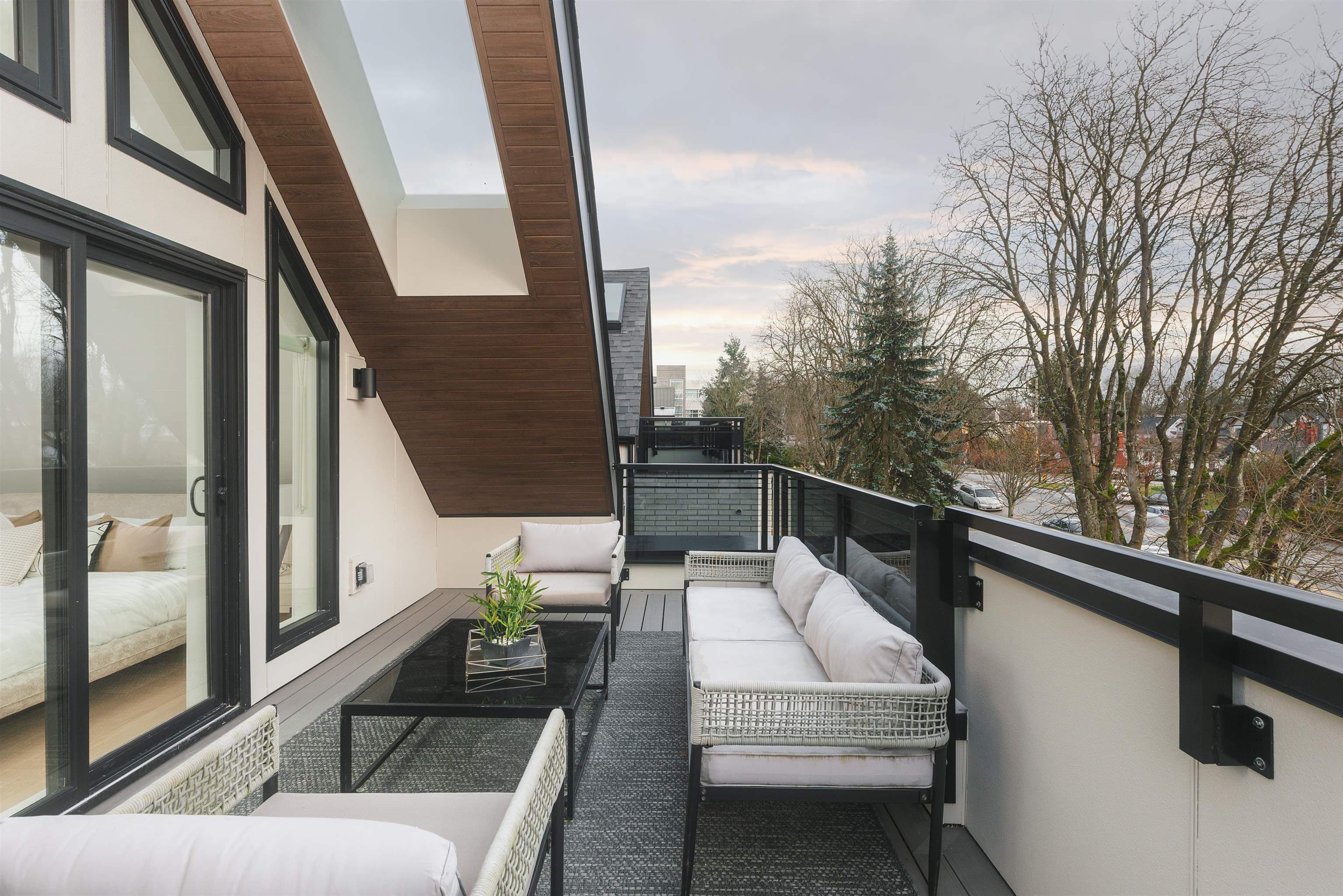 Property photo bebd228b-e8d6-4158-844d-faa7e2dd7360