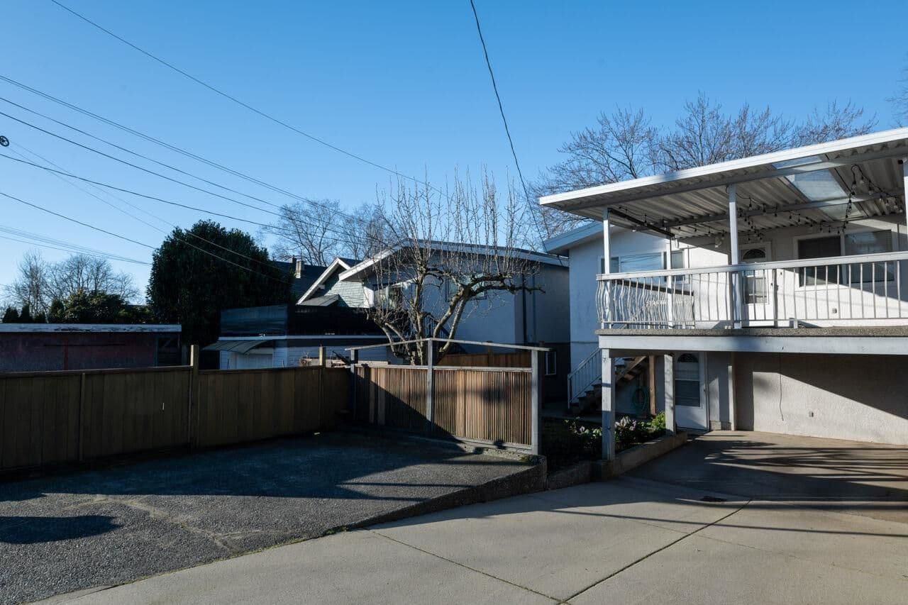 Property photo bef9a7e0-7b61-4460-b284-34a61940c292