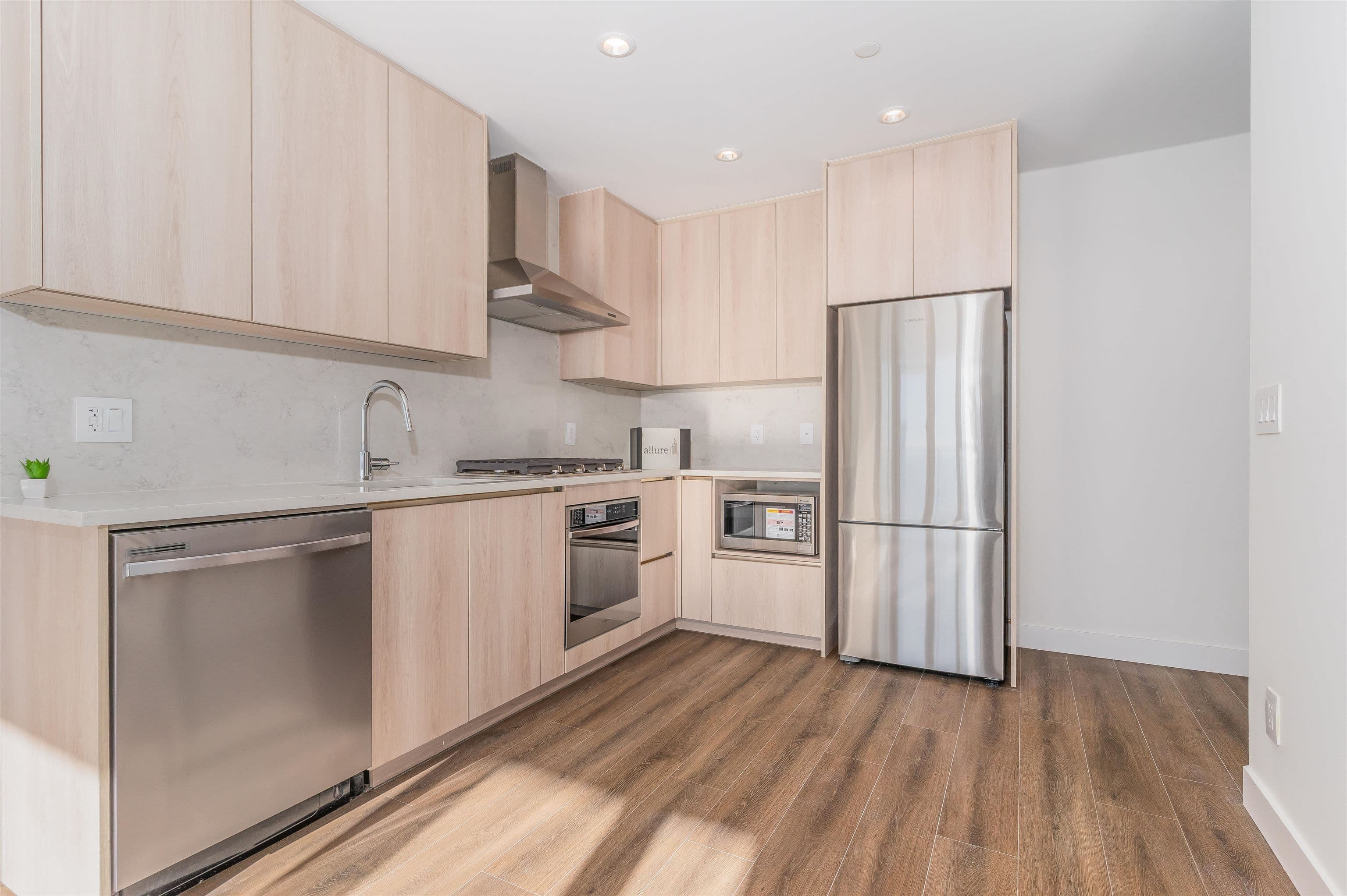 Property photo c253fc51-5c58-405d-ae6b-33f3f84d1317