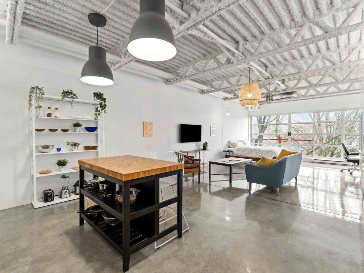 Property photo c2ef6755-9c28-40a5-b3a7-193ee2b45a61