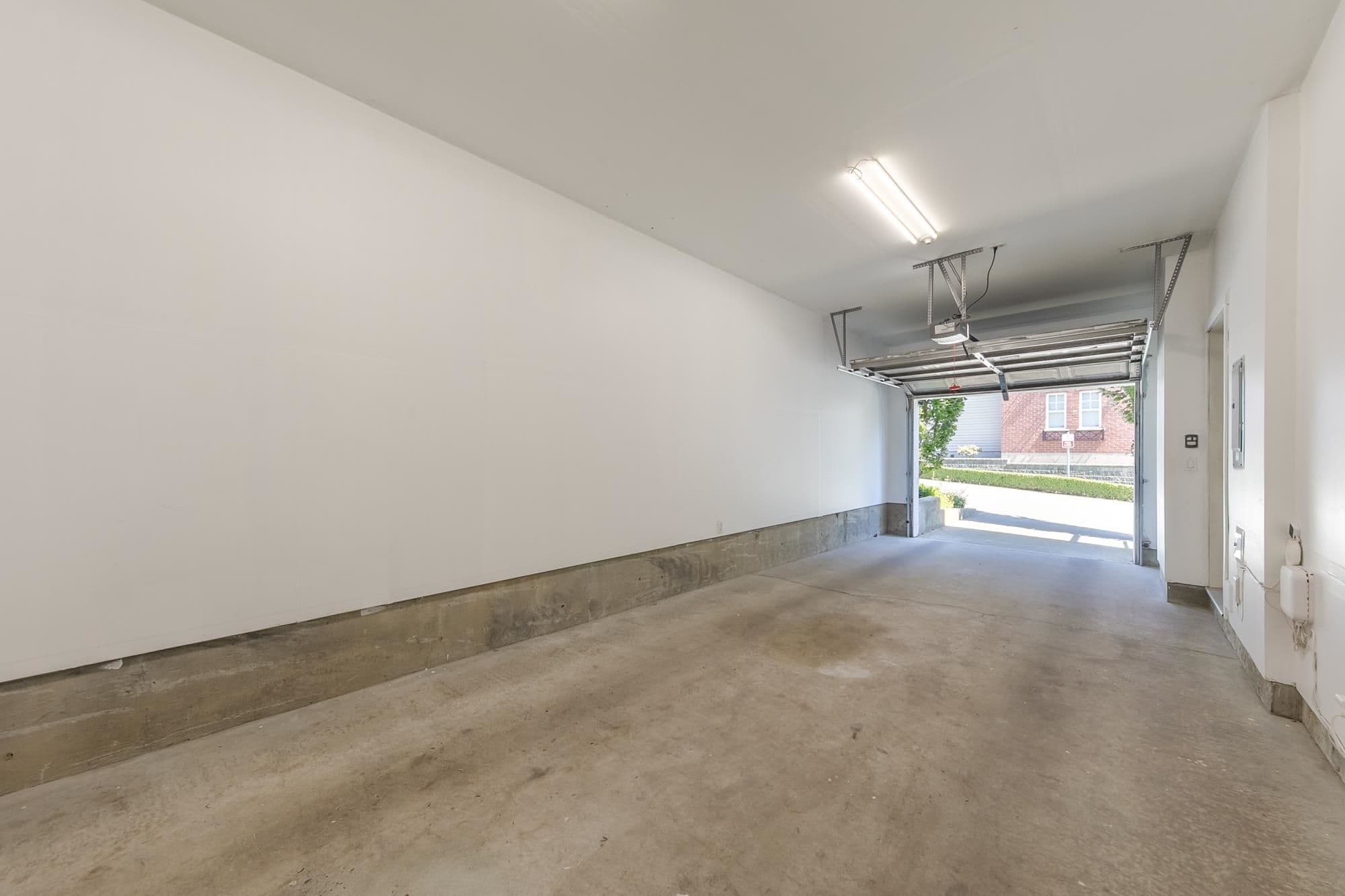Property photo c38cb069-2cf9-42c8-a823-e57cd1e29ae9