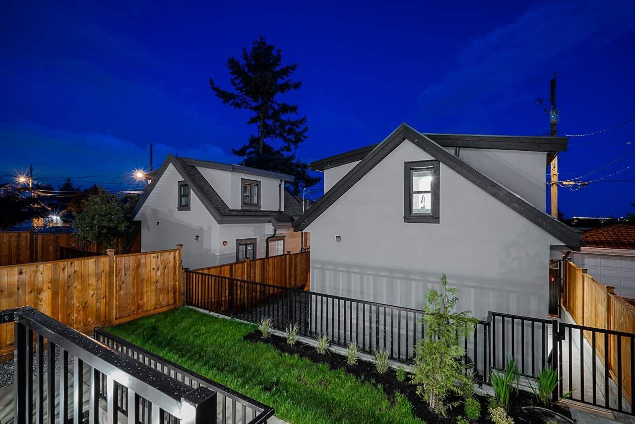 Property photo c3e8f276-1927-4c95-98ad-6e0cb0c54157