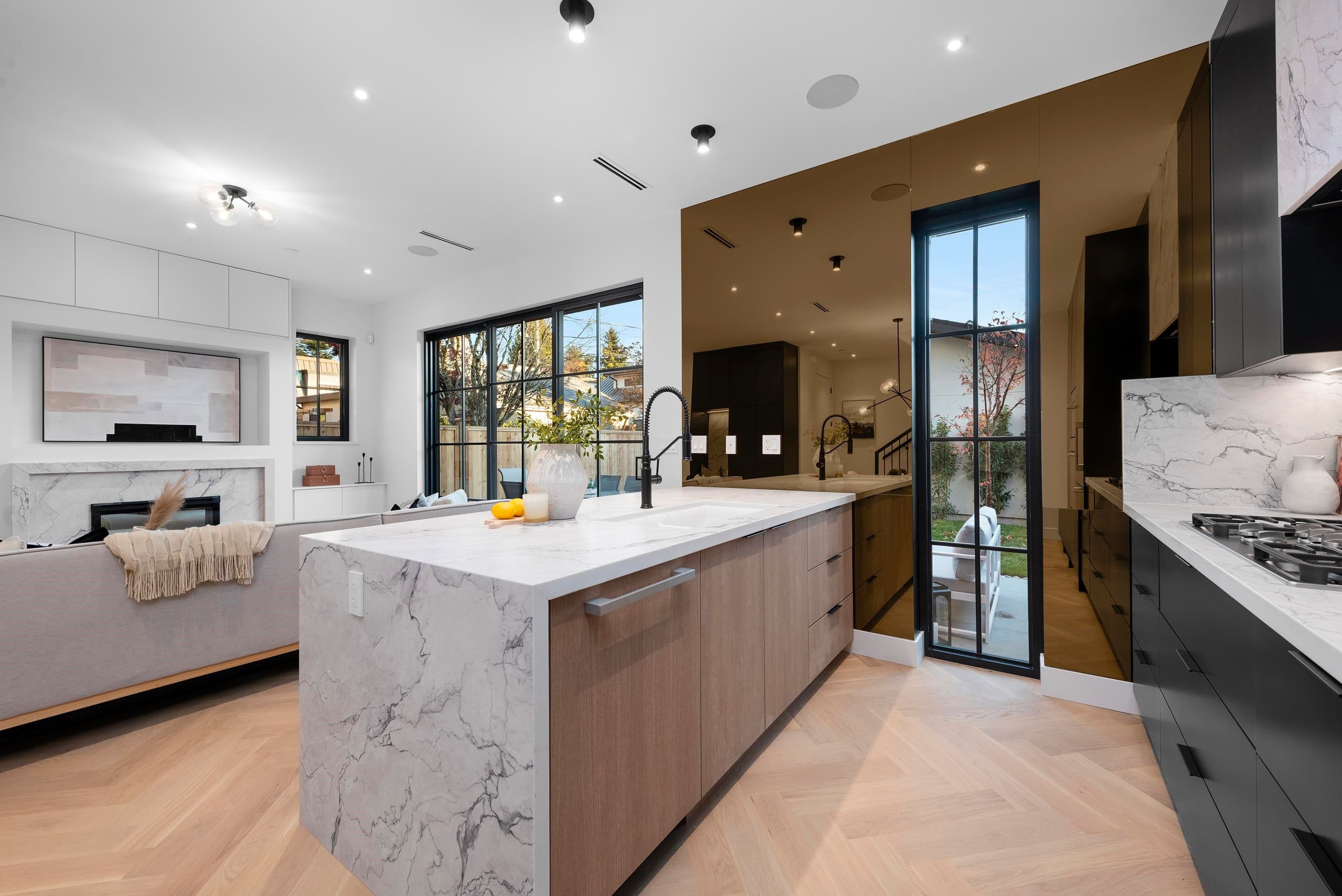 Property photo c3f4dfc4-81fe-4489-bbb3-c3c383314fb7