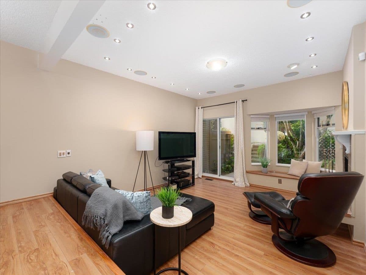 Property photo c3f6058b-4429-4fa1-a0dd-3aa12aa1ee50