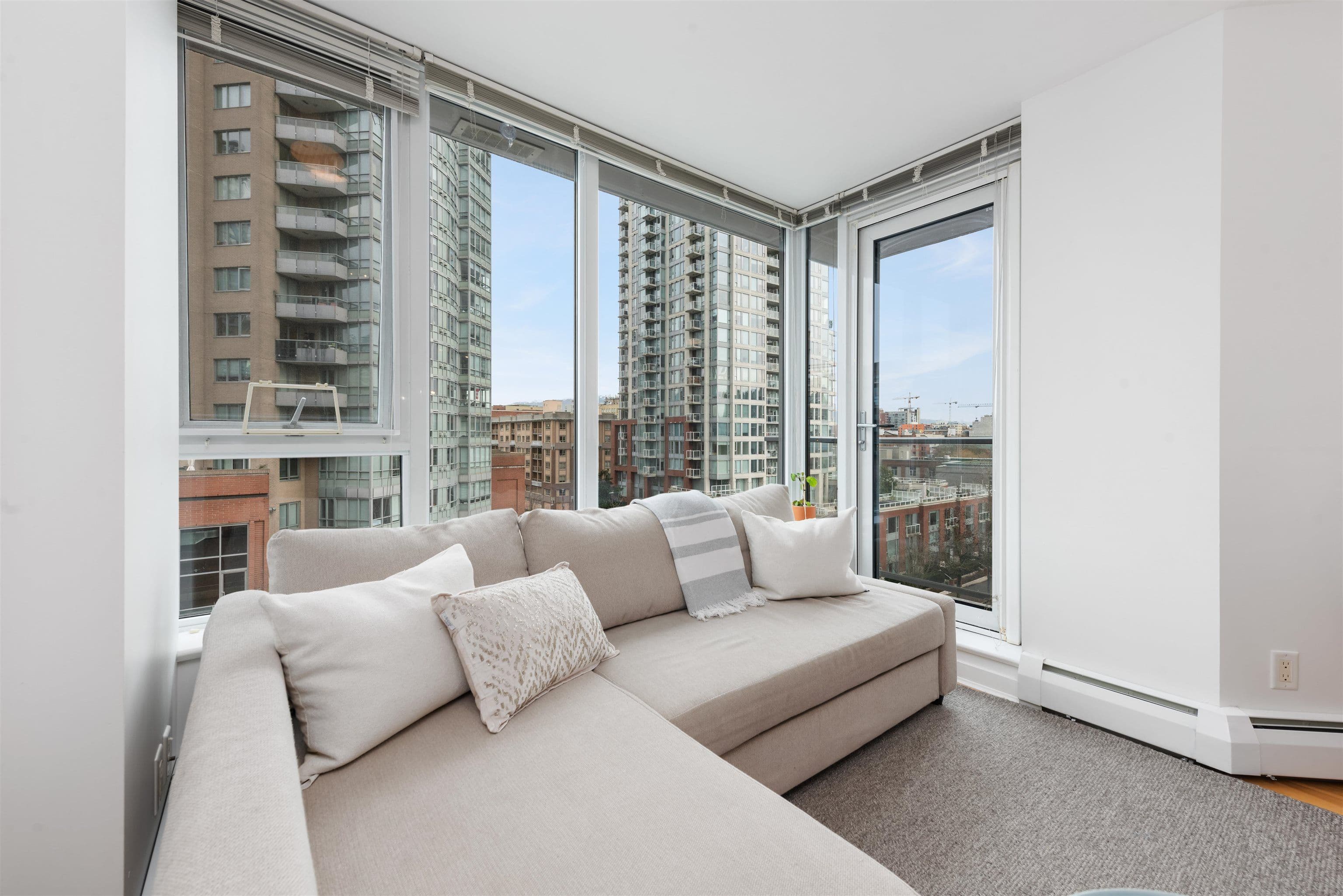 Property photo c512b0ca-1a1f-4a11-b403-62455bd98240