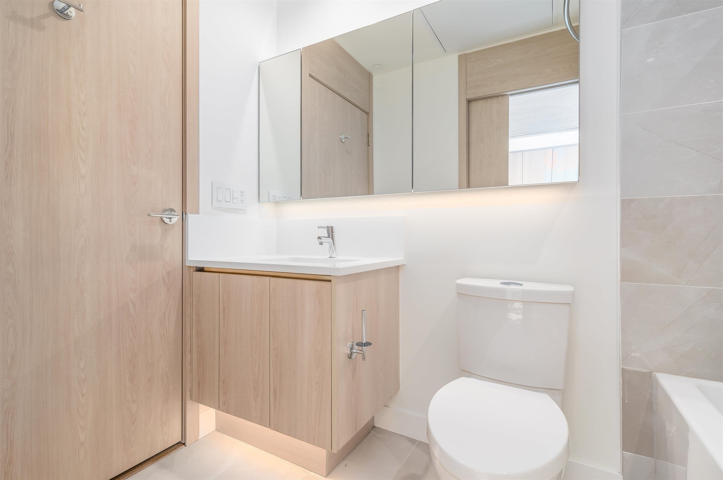 Property photo c733a484-4924-49f3-9bcf-10d81e83e309