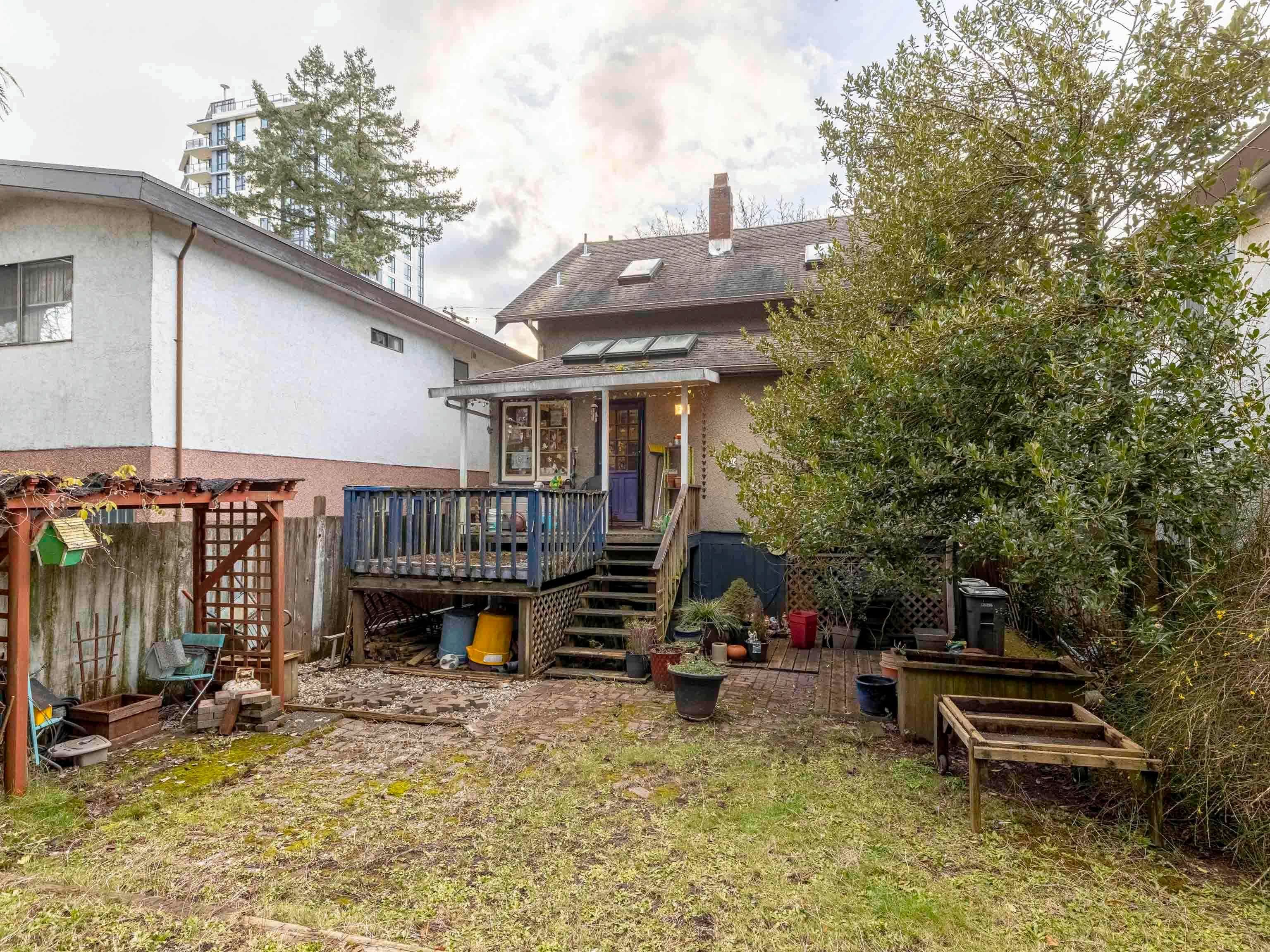 Property photo cb68736f-3796-48e3-a752-4db893ff2fae