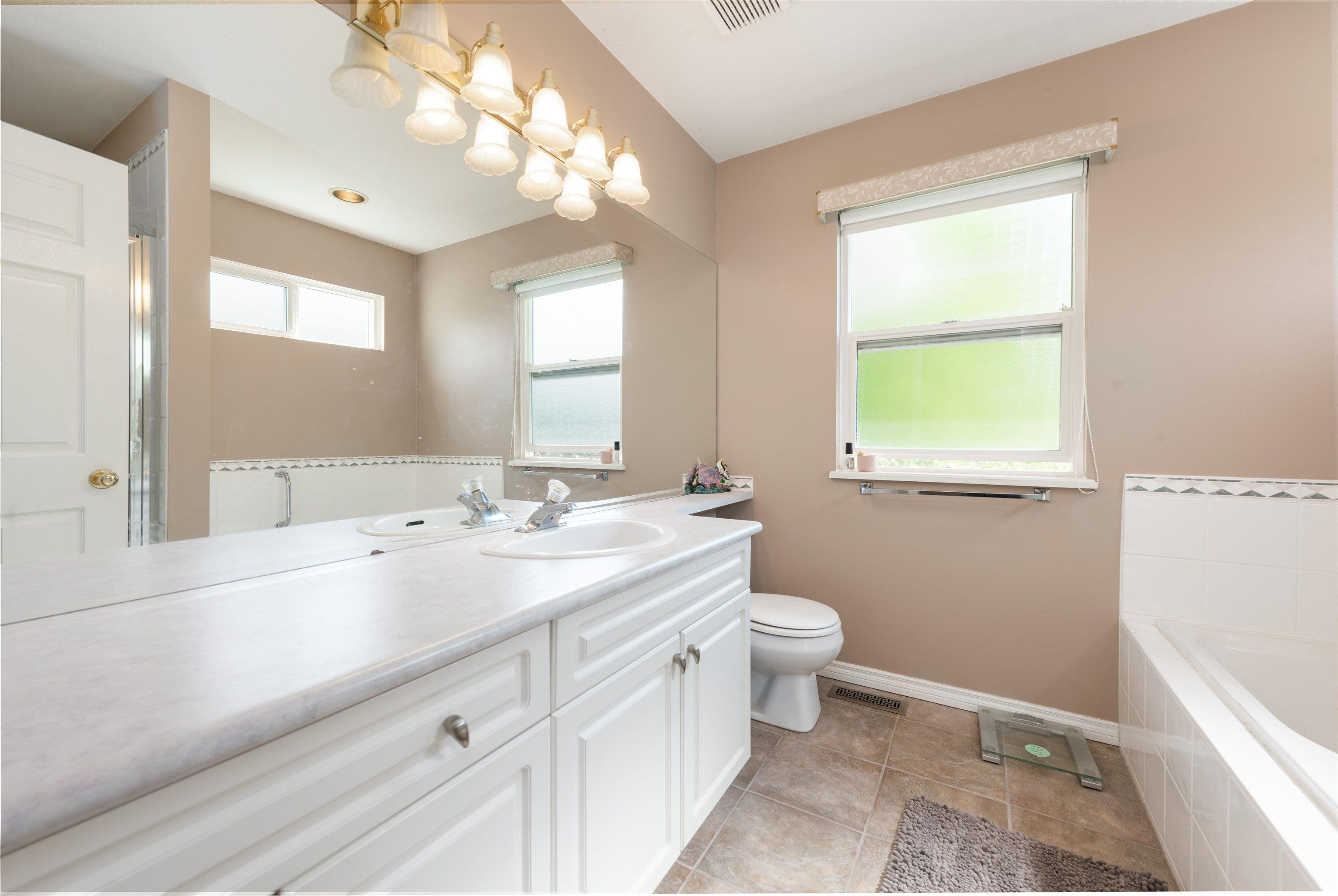 Property photo cdf176e2-0d28-43d7-bde4-4215fa074af8