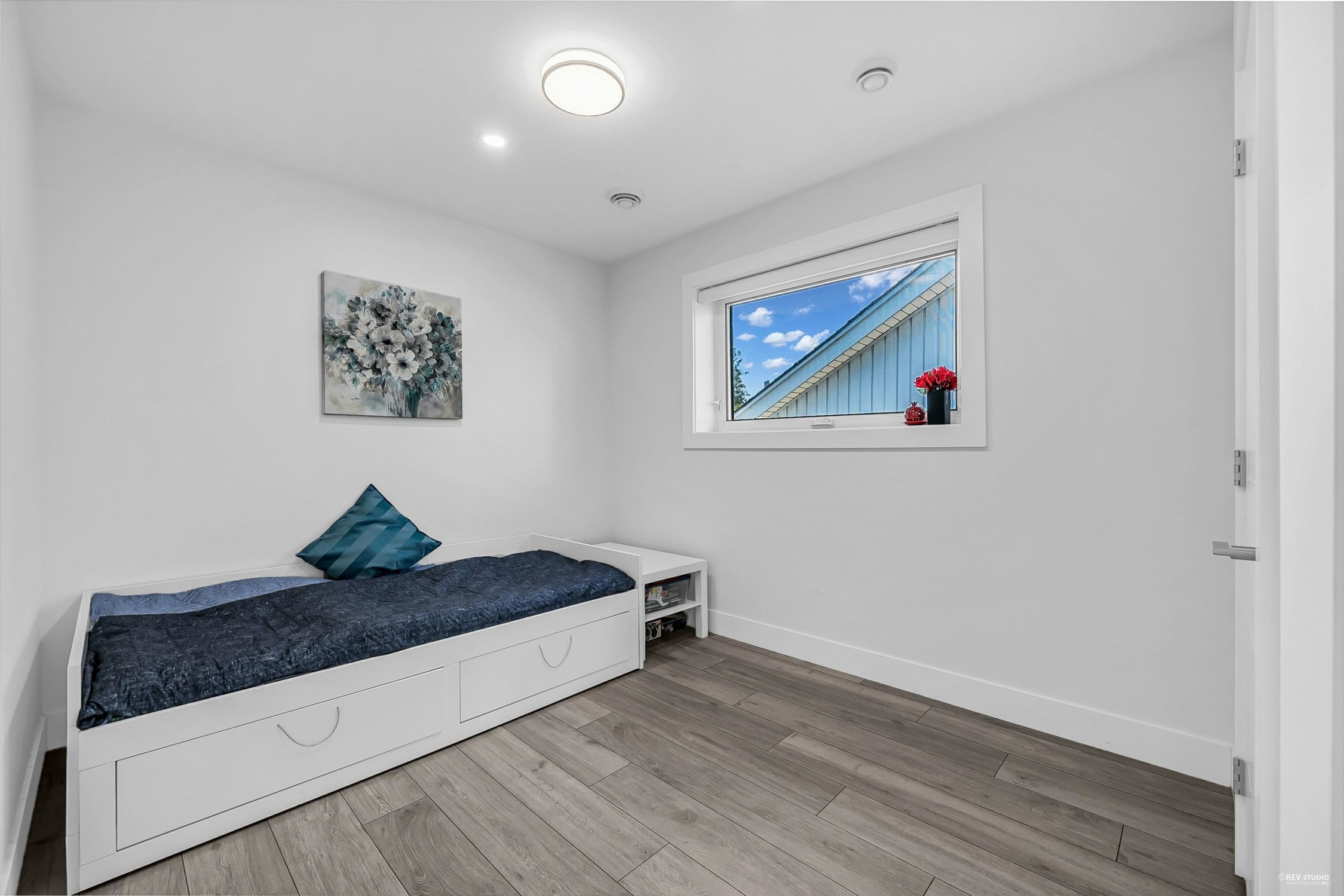 Property photo d041aaa4-d552-4556-a681-2f96ab18d7fc