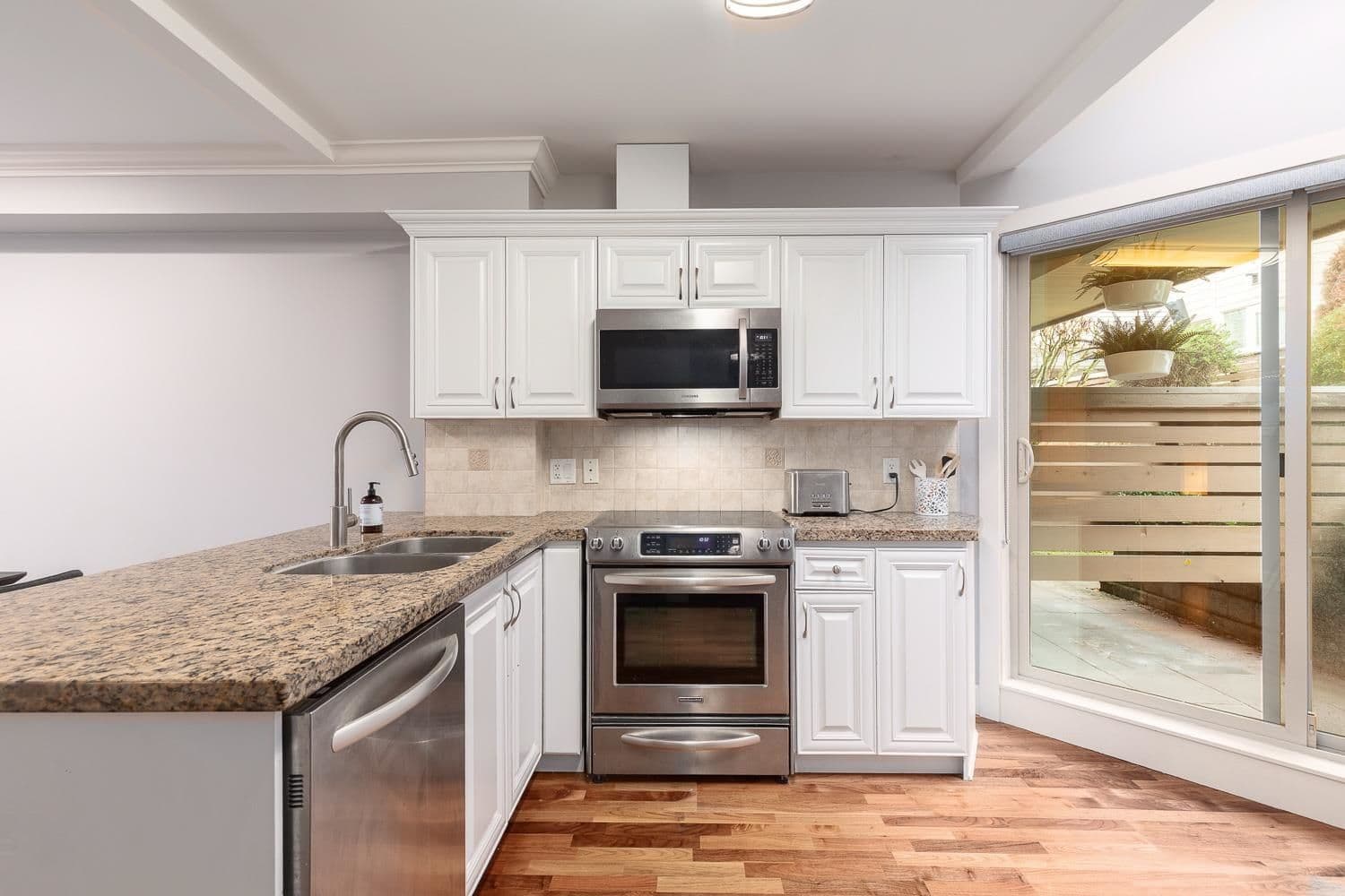 Property photo d0e89c06-9fb1-4a76-93c5-c38831c15cb7