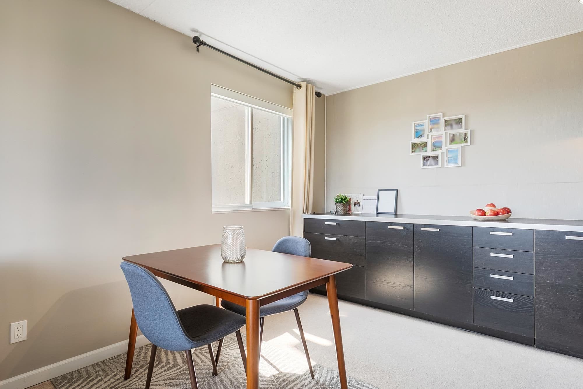 Property photo d12b38d8-ae7e-4e14-b313-b32b8325abda