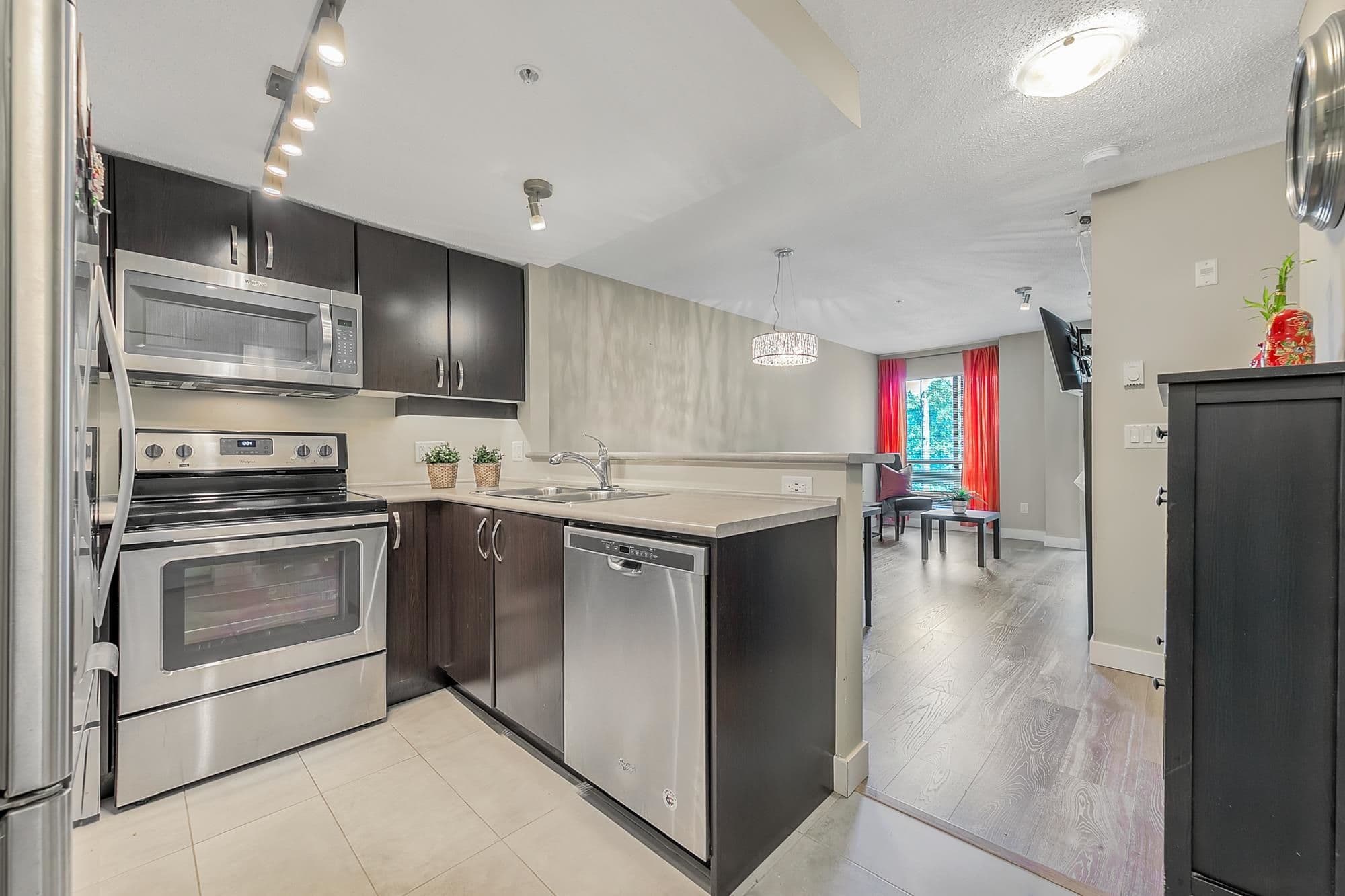 Property photo d16a6f08-17ca-4113-b2ef-4ba43f018a82