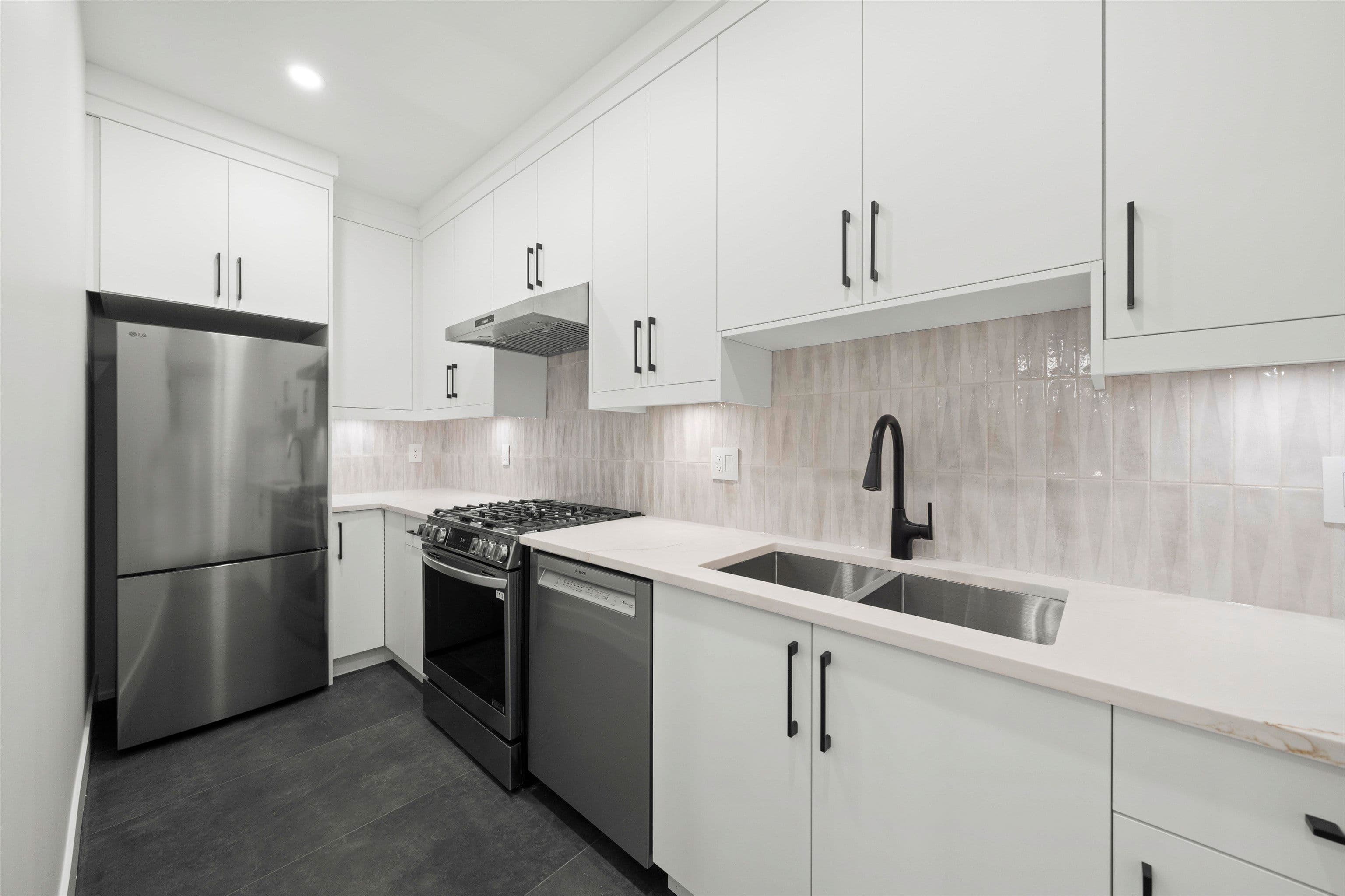 Property photo d2787e0d-0fa8-4d0d-9d0f-d3c4210b0652