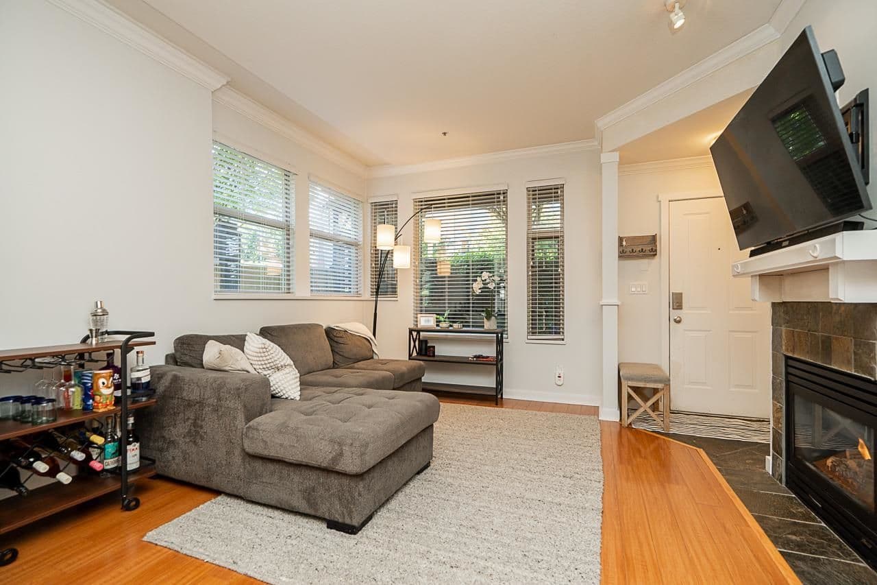 Property photo d3c63c97-3013-4ab9-8101-48917955a828