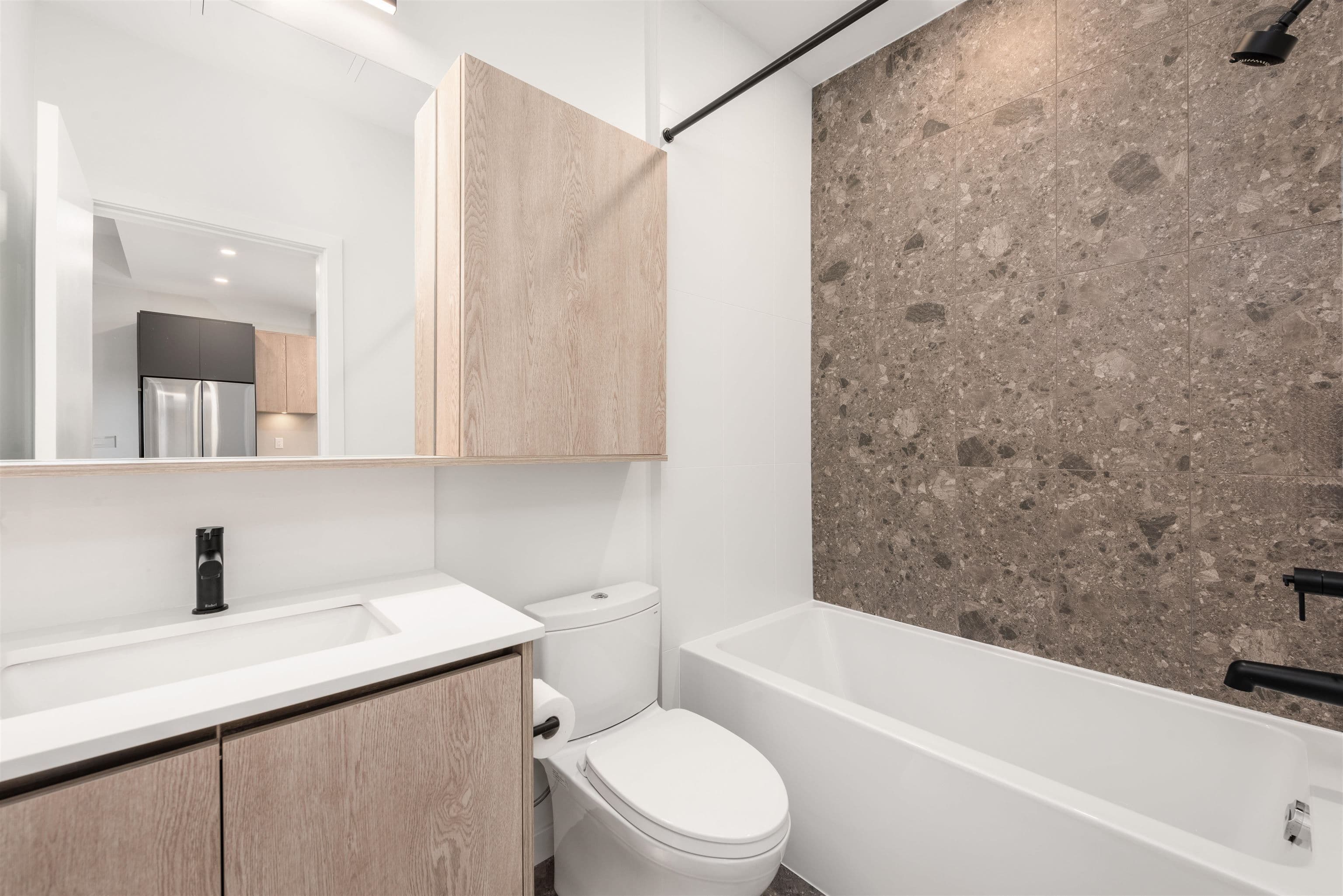 Property photo d4f52d91-04be-42c0-9ecc-67eec7abeedf