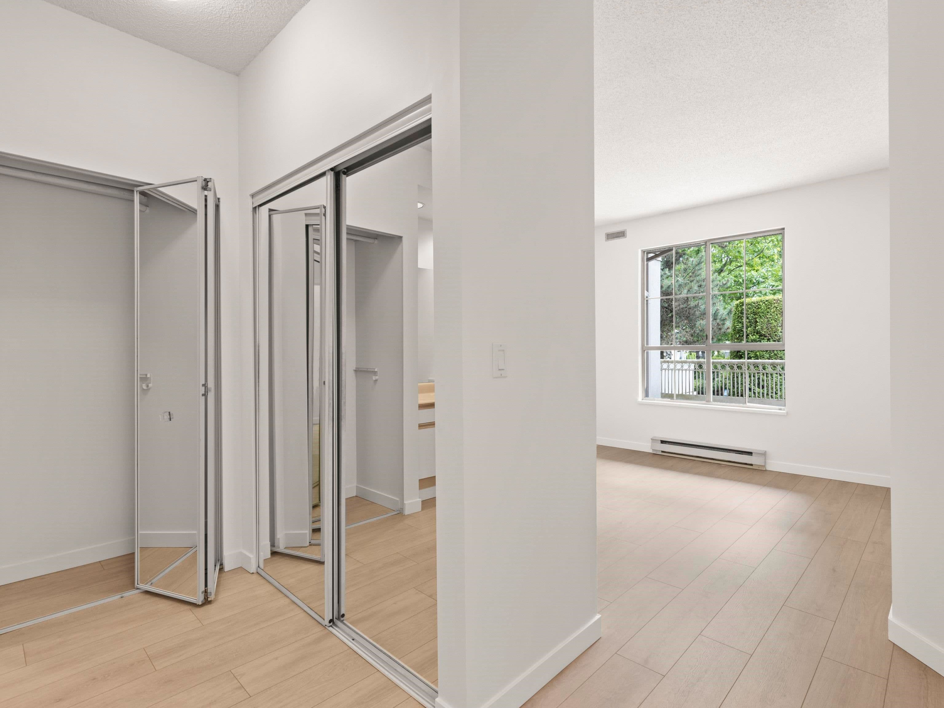 Property photo d6dd85f9-69f5-4fe6-8988-5883ab13bb79