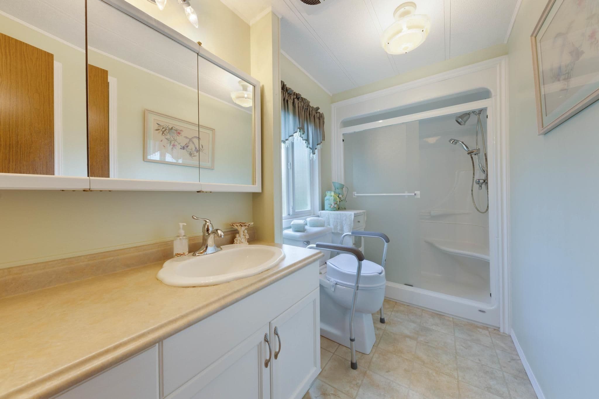 Property photo d7c50466-9ee3-47db-8eab-6219424d9f38