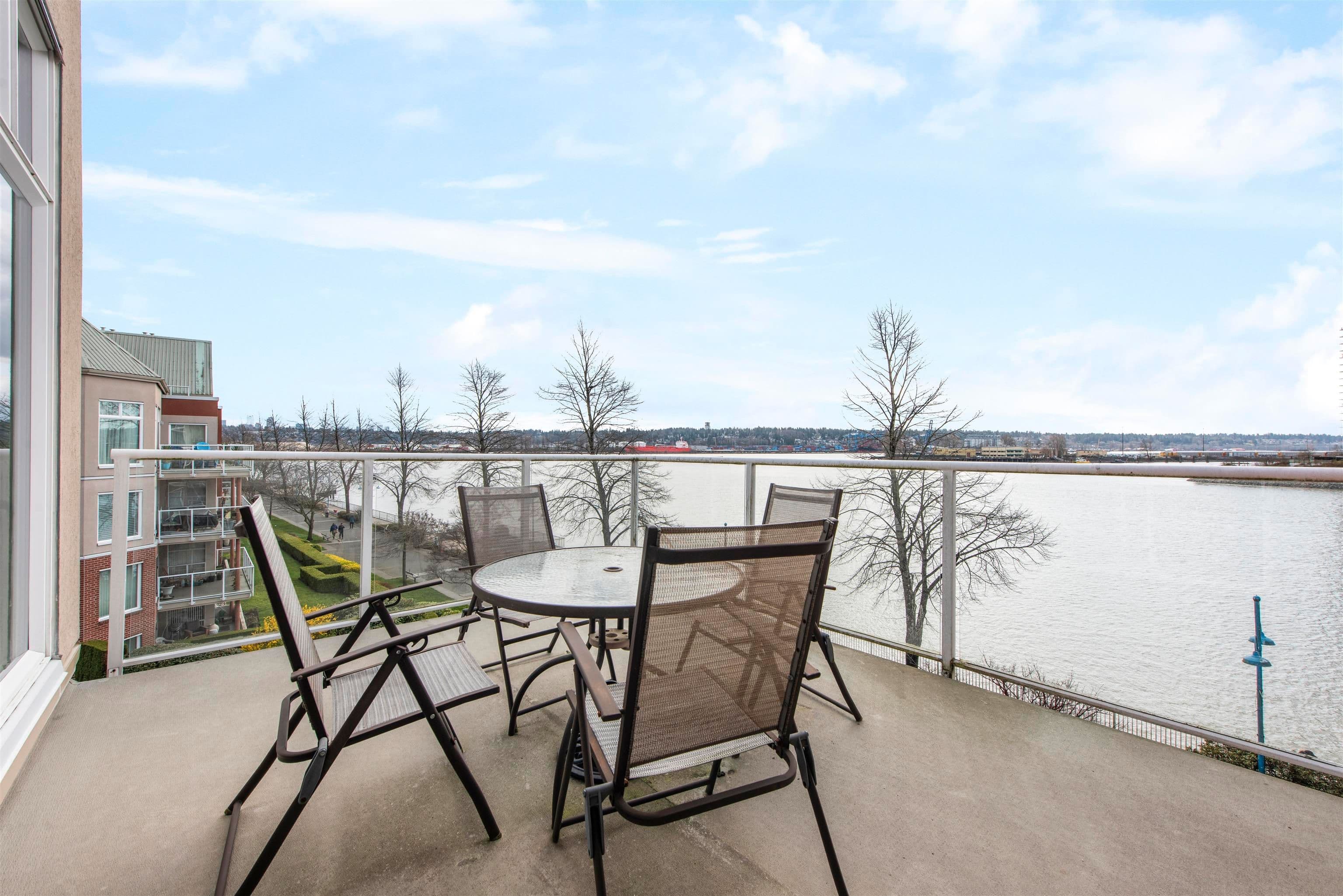 Property photo d878733b-af7f-497e-9fcb-dc7d28bdb037