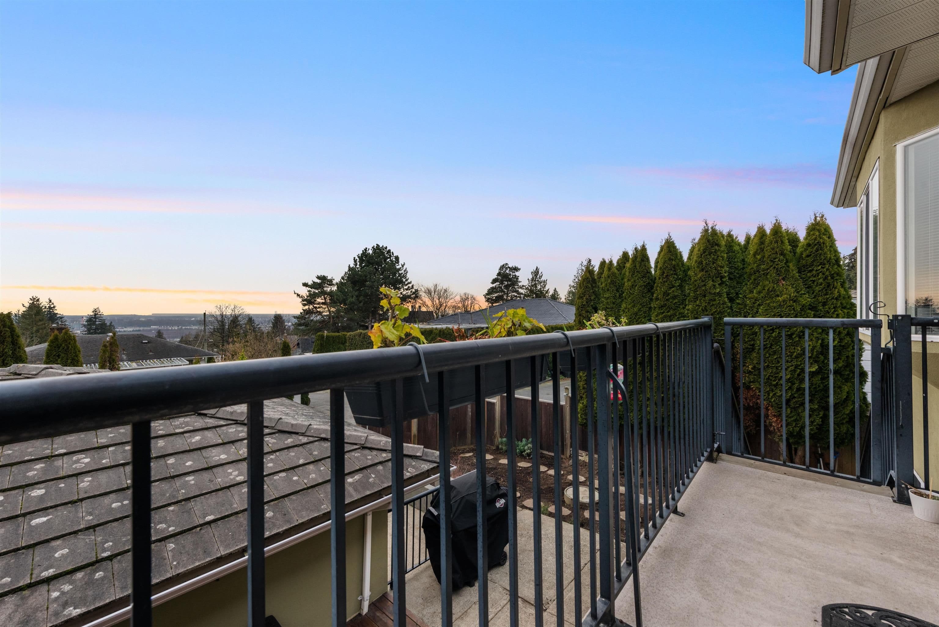 Property photo d9896f60-d98b-4ccc-a46f-25a93c770e07