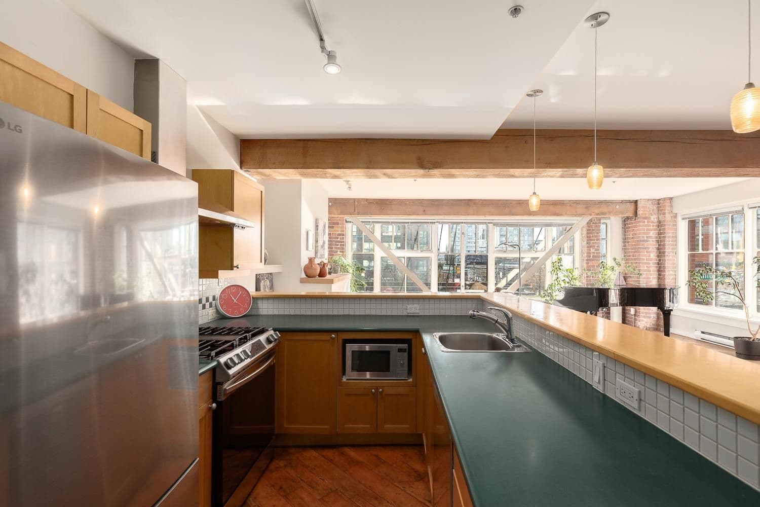 Property photo d9e7a0d4-4836-40e0-93b3-61e67514bcea