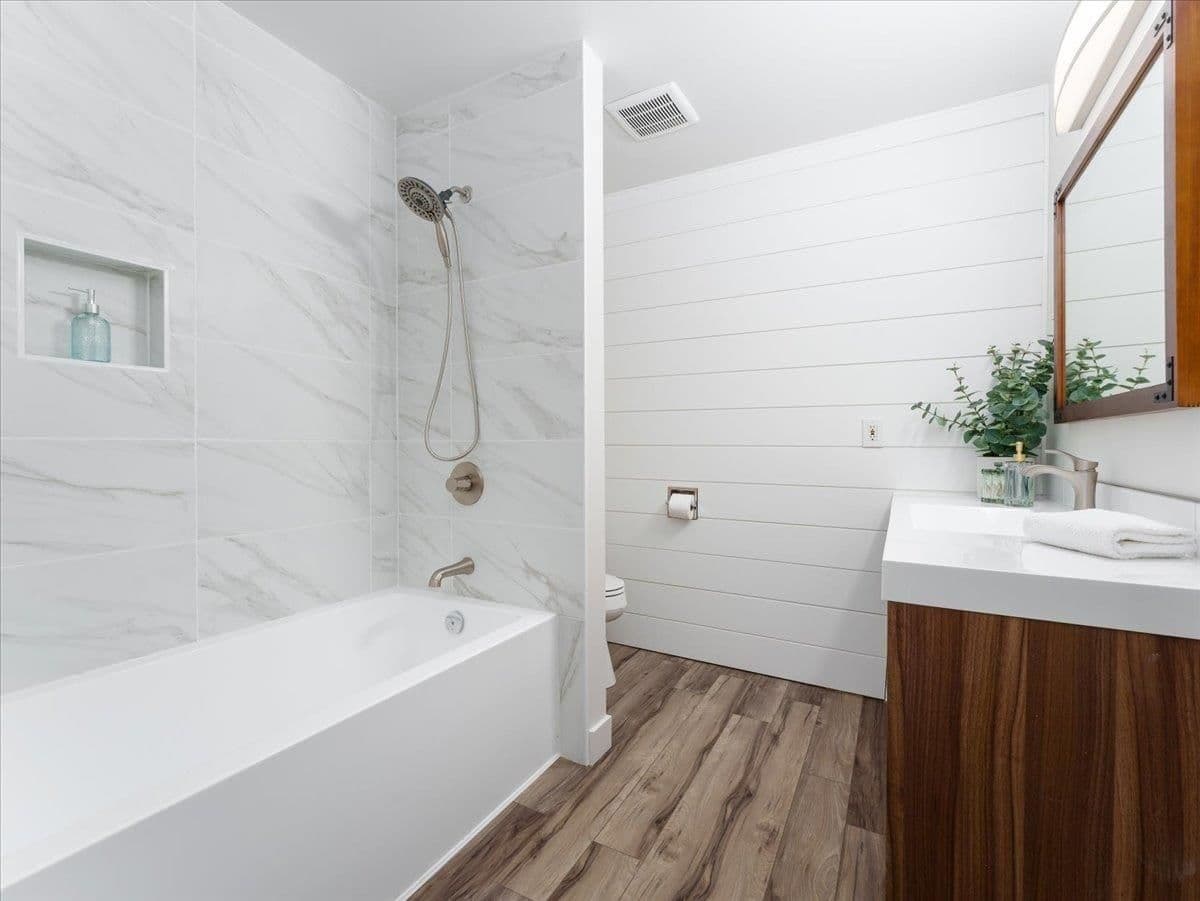 Property photo db1fc7aa-1a30-4e43-af72-e74e0ebe80ec