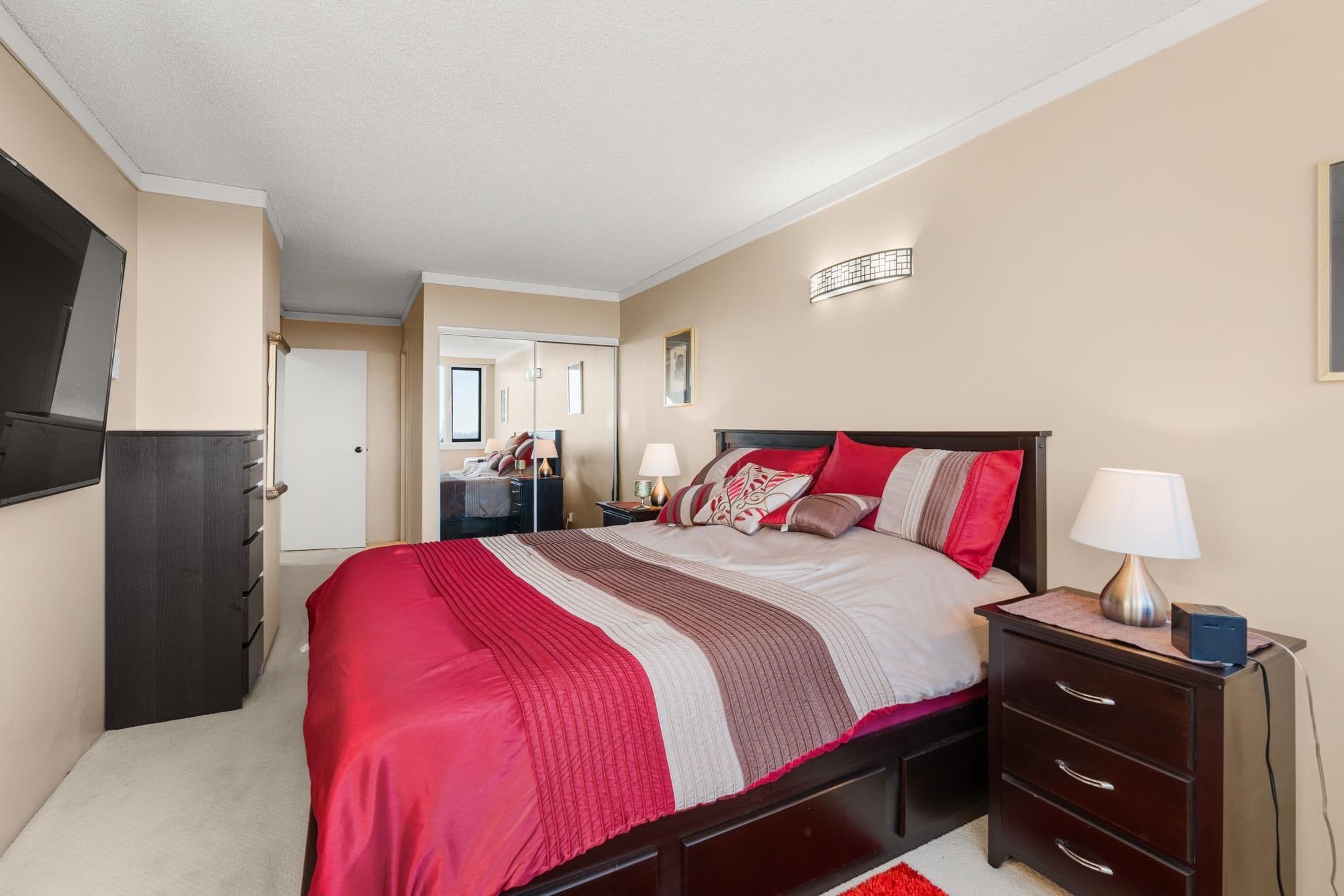 Property photo db9e2767-d157-4e41-b5e7-dfb3f64f6593