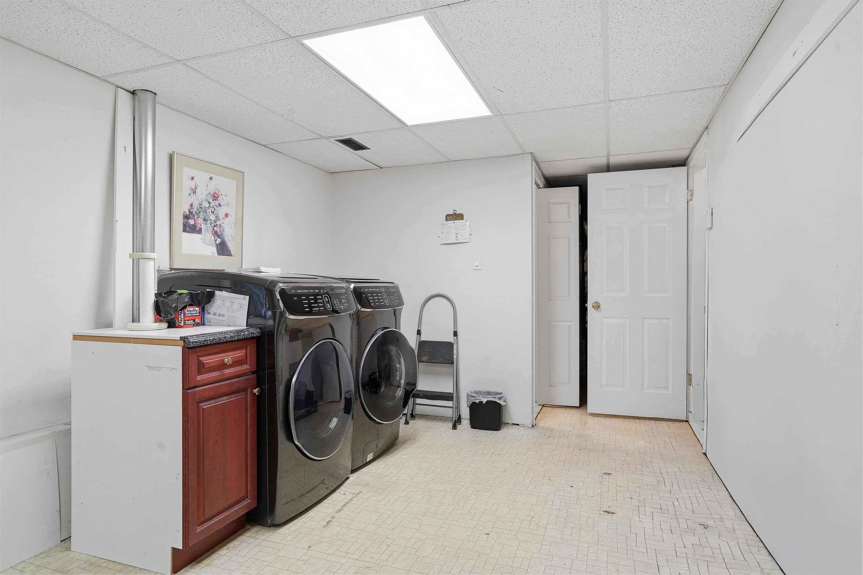 Property photo dbc73f4b-1f94-4bd8-a909-ce74a06262a1