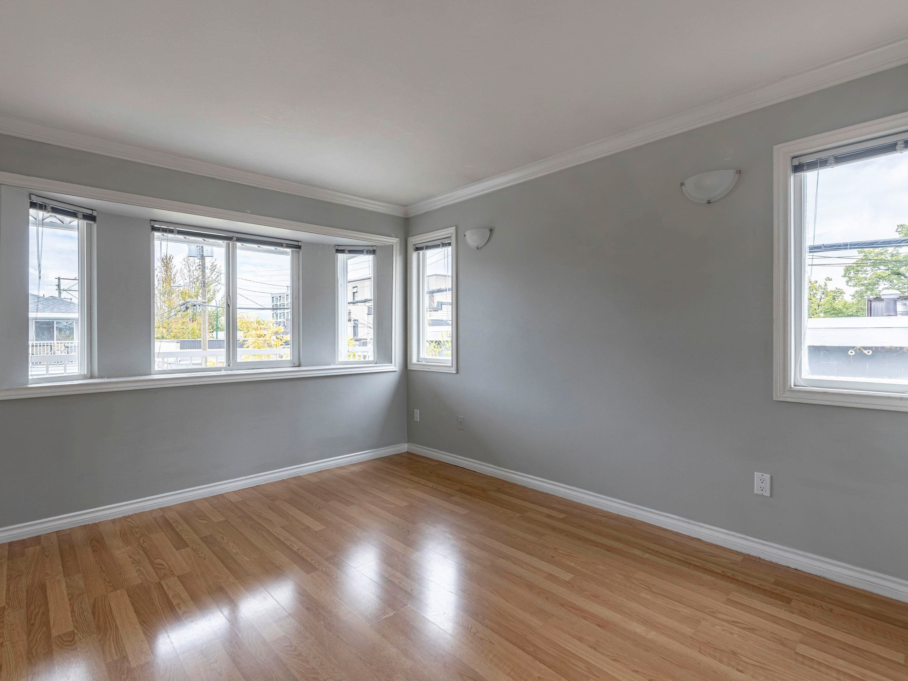 Property photo dcf65134-84a0-4aff-a5f2-56e00d3aaab1