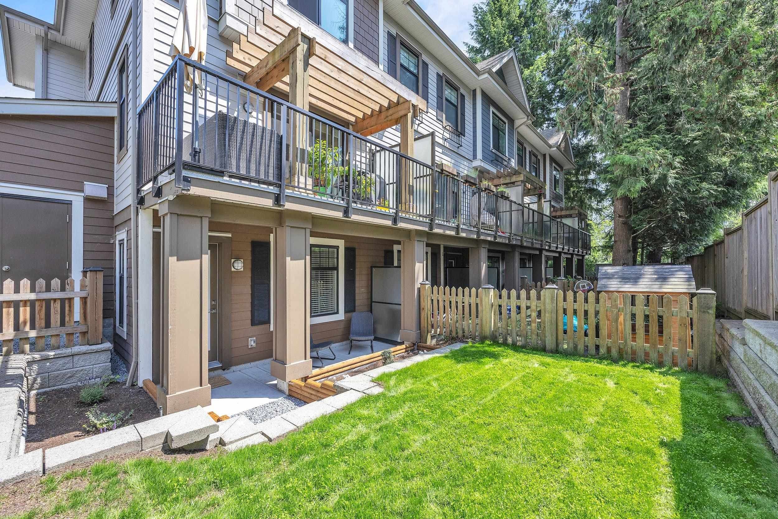 Property photo e02dfd30-e5ec-43a2-80c0-9ae83e2a9406