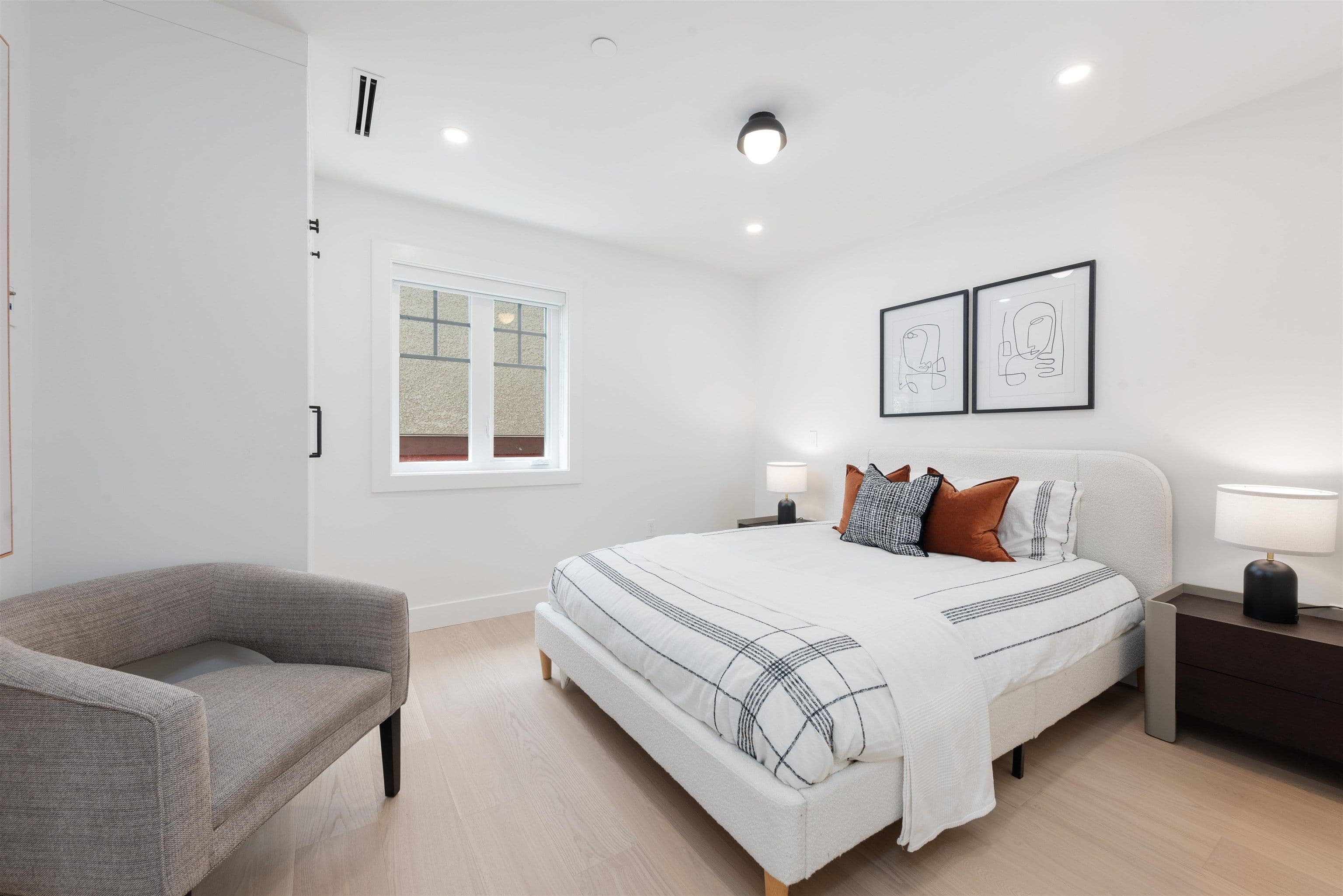 Property photo e03caa37-8f4a-43a8-8e1b-9493d2d1bfaa