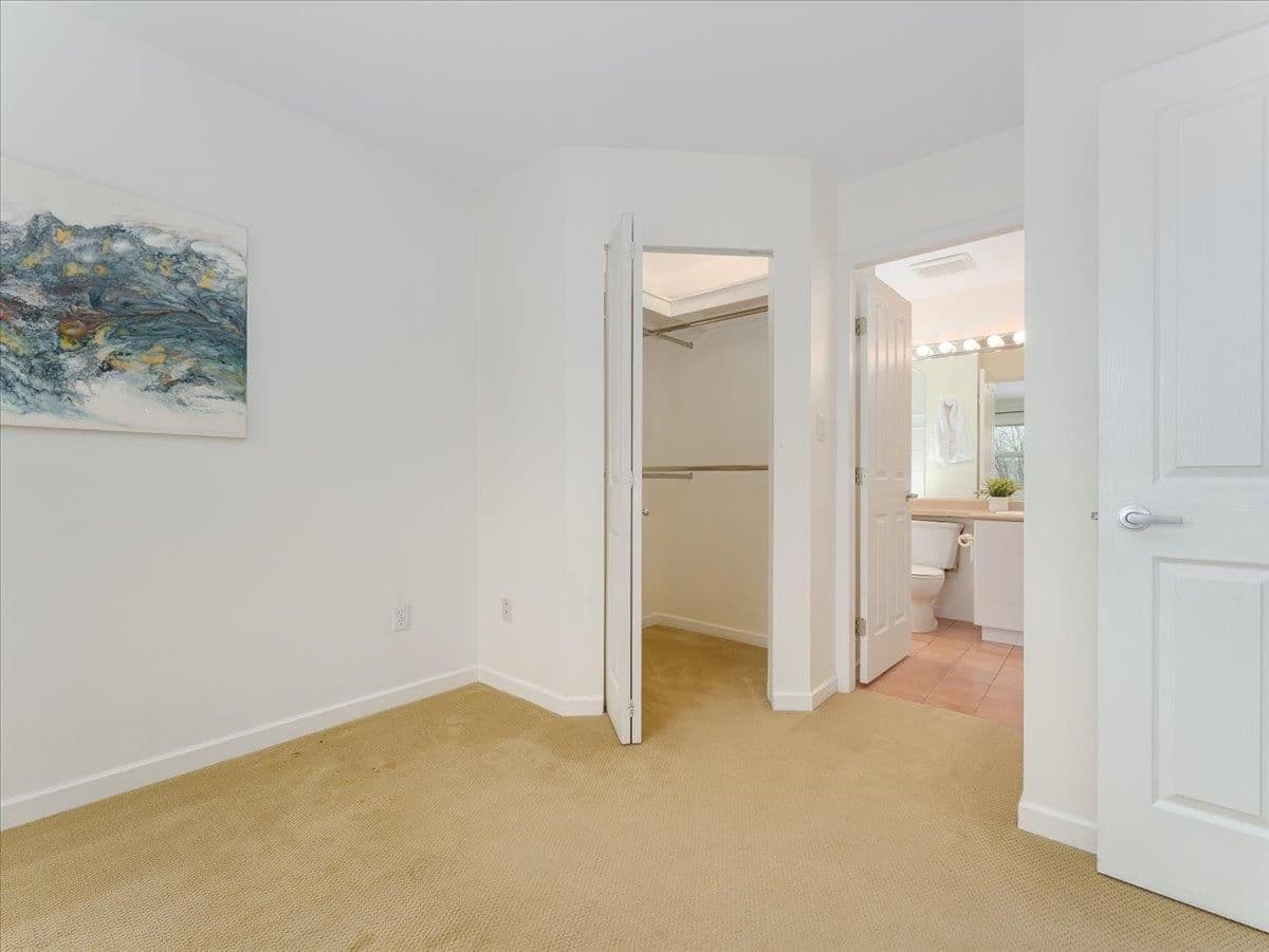 Property photo e062b38a-3538-43be-9b43-cc03845c1394