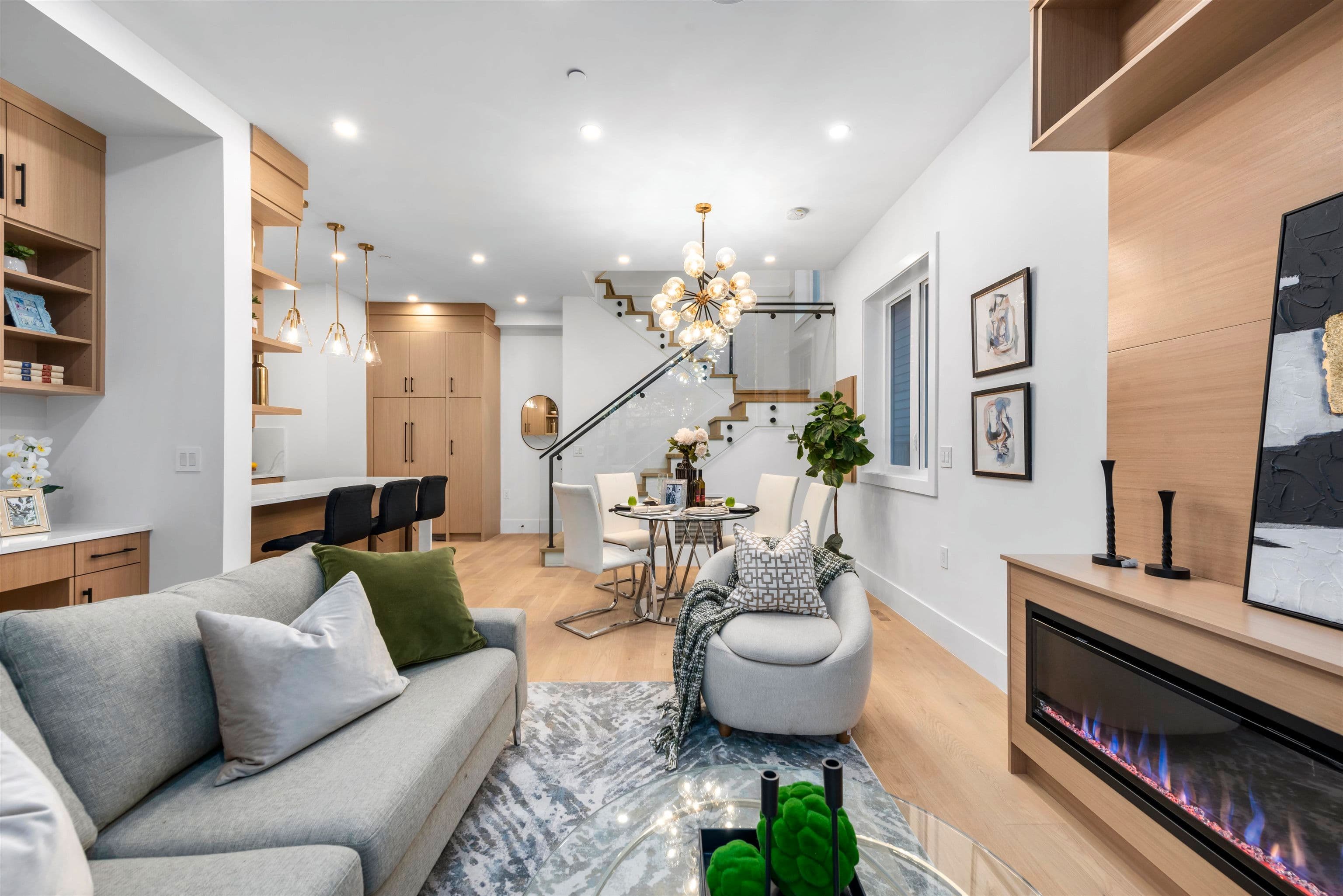 Property photo e072b827-3a49-4a4a-8557-d4e4f1d95577