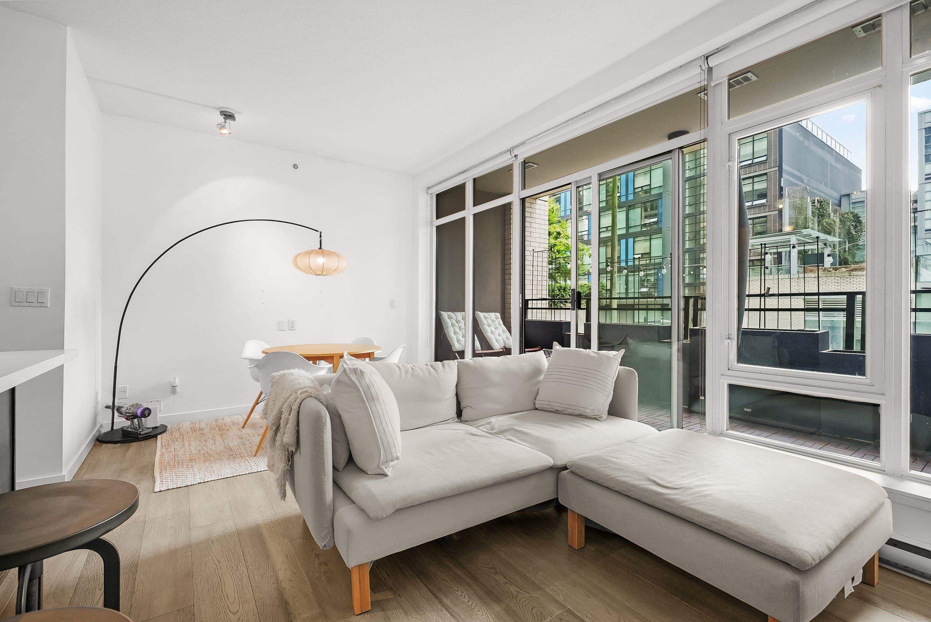 Property photo e0af7ce2-5c73-4843-a4ca-0a1a0f22d646