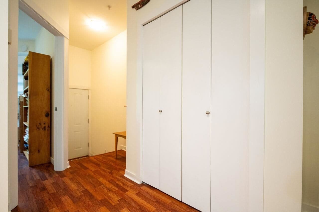 Property photo e1aa8c64-76b9-4983-9211-1e583748ef18