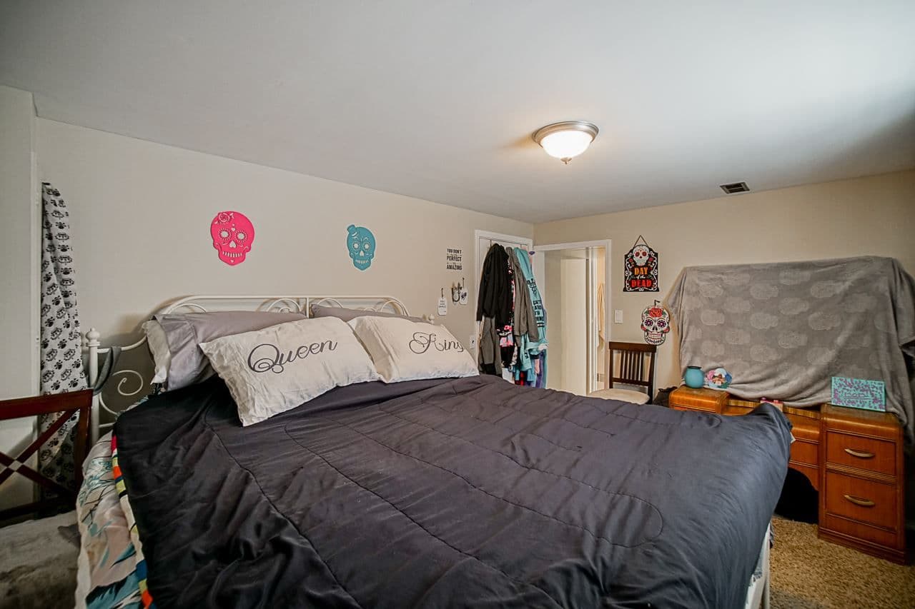 Property photo e1f7f915-7d47-4e26-83c8-9b6e6692d175