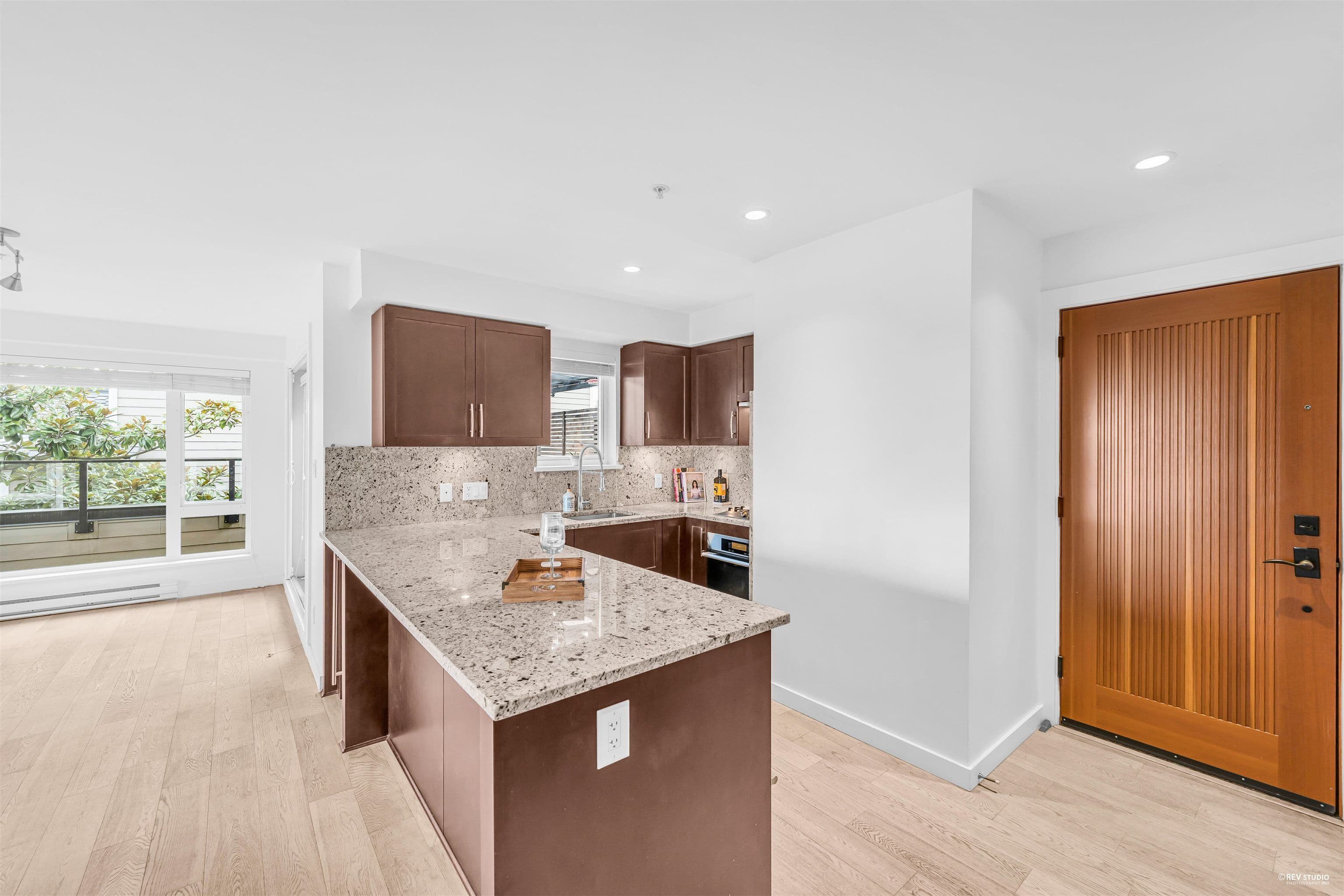 Property photo e281221c-aa07-4e09-b560-d0e1d525cc4a