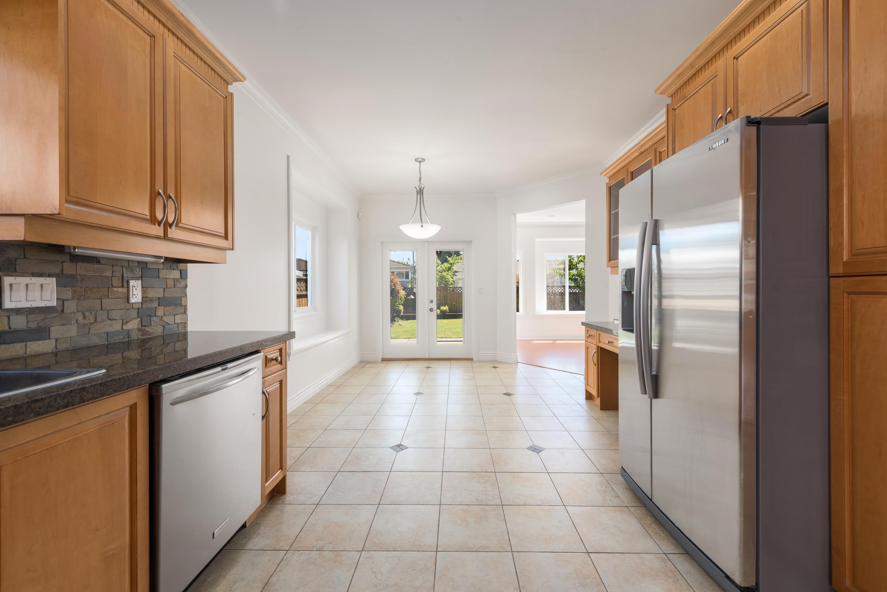Property photo e2b1171f-9c66-4a9c-af2b-976077d8fd02