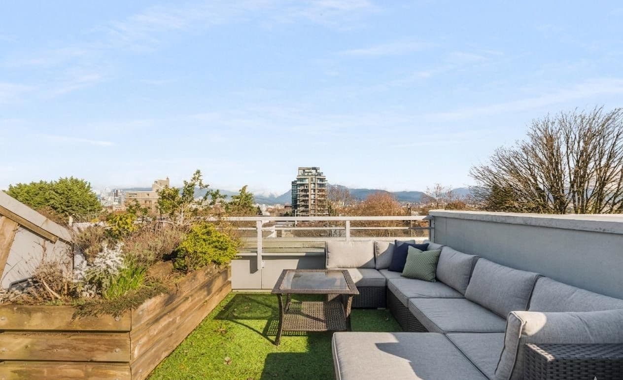 Property photo e2c3b69d-3780-4217-aa8c-8e710dafe5d4
