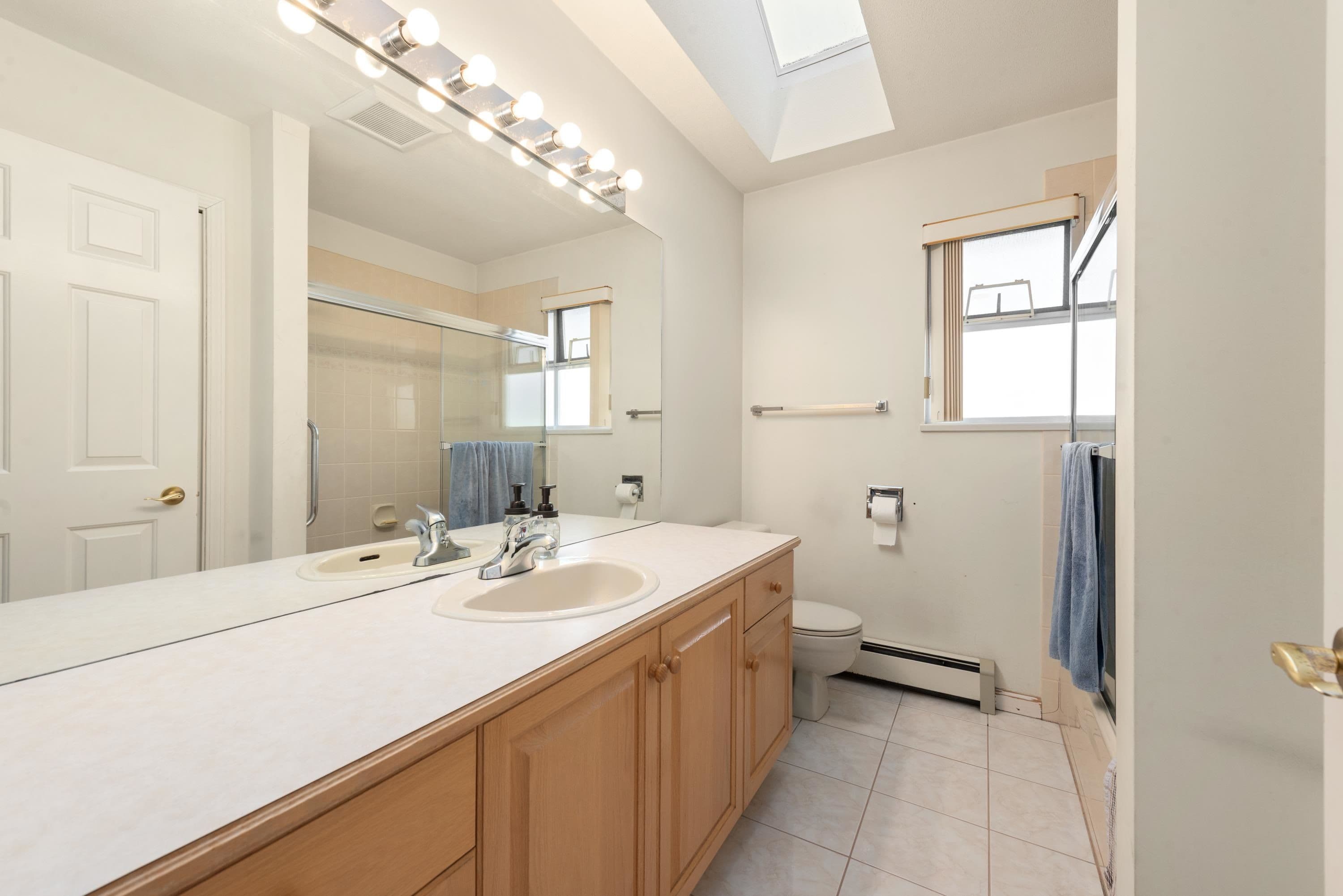 Property photo e2f59495-7ebf-43e4-8f66-9a0b24cbc5af
