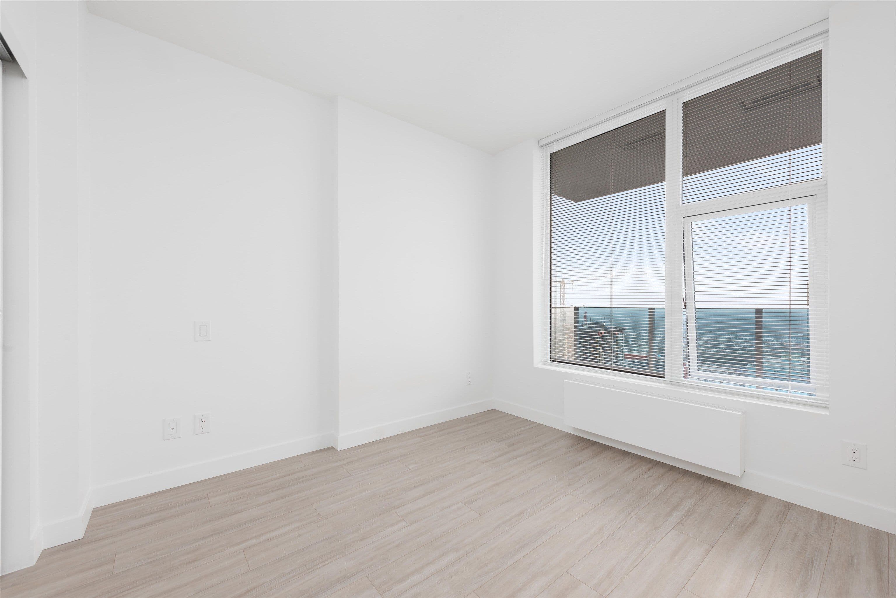 Property photo e338de23-134d-47b5-8f8a-b3bb2a1193a0