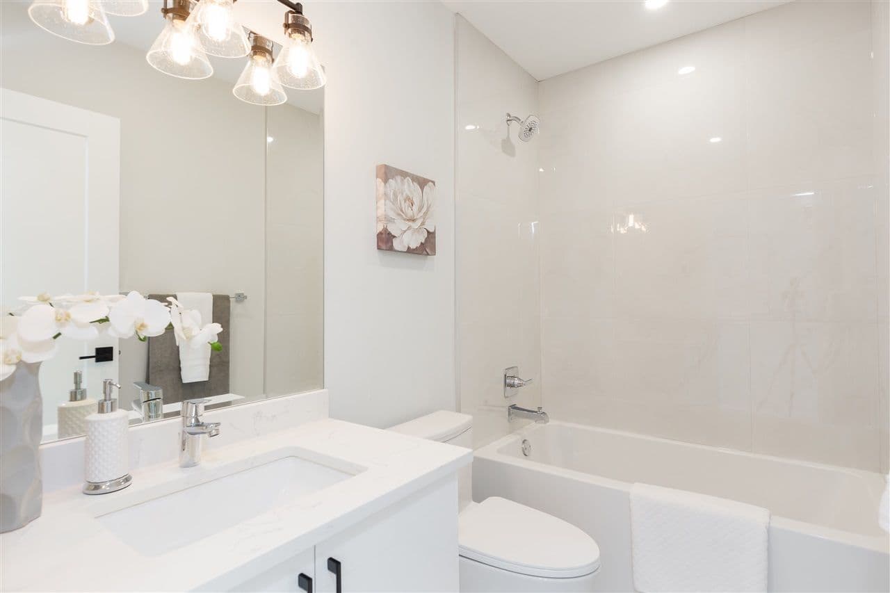 Property photo e3a09524-c0e2-4eee-885f-81a1c4aa733b