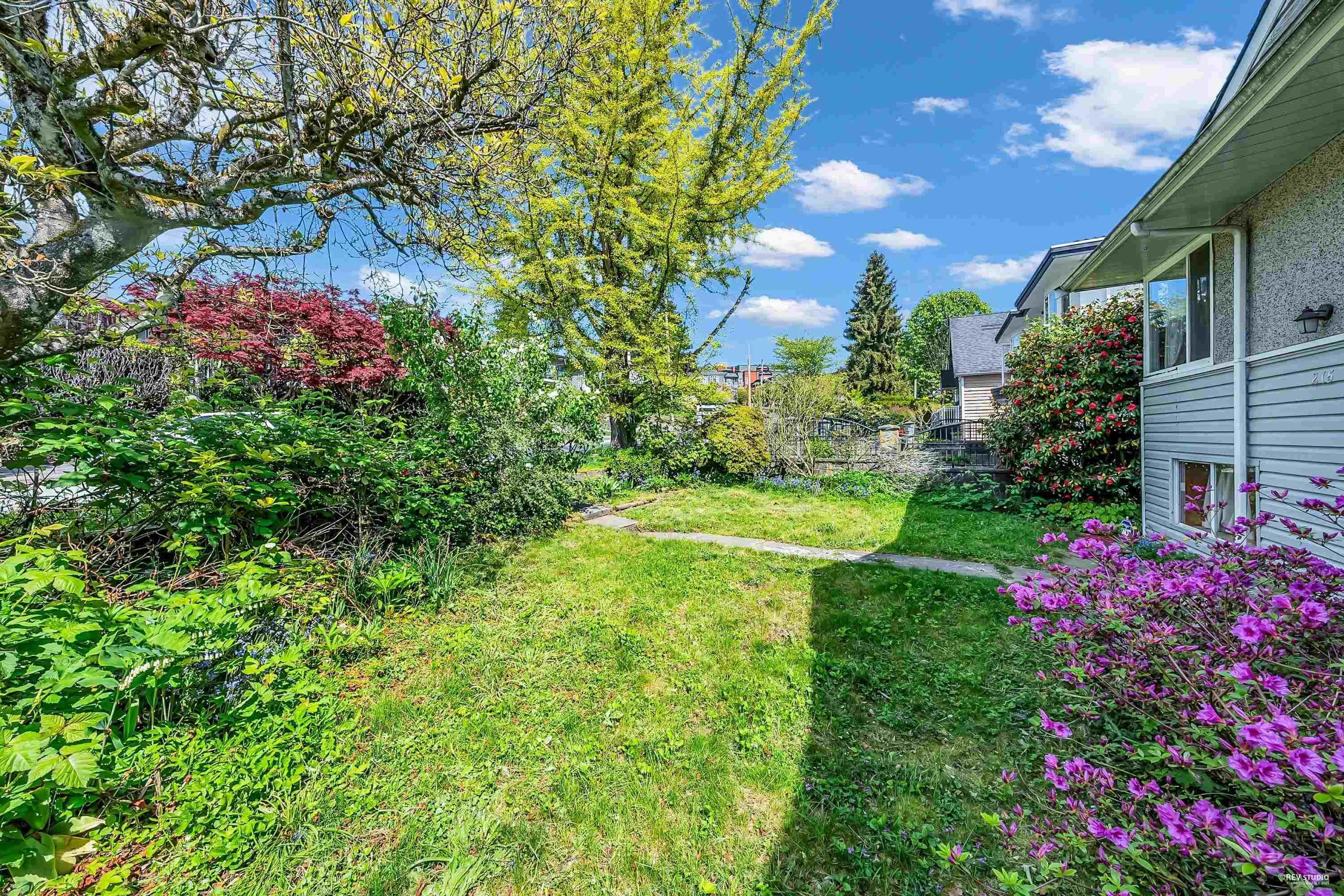 Property photo e3a51147-ad96-4fb0-b44b-e3bbcae0d933