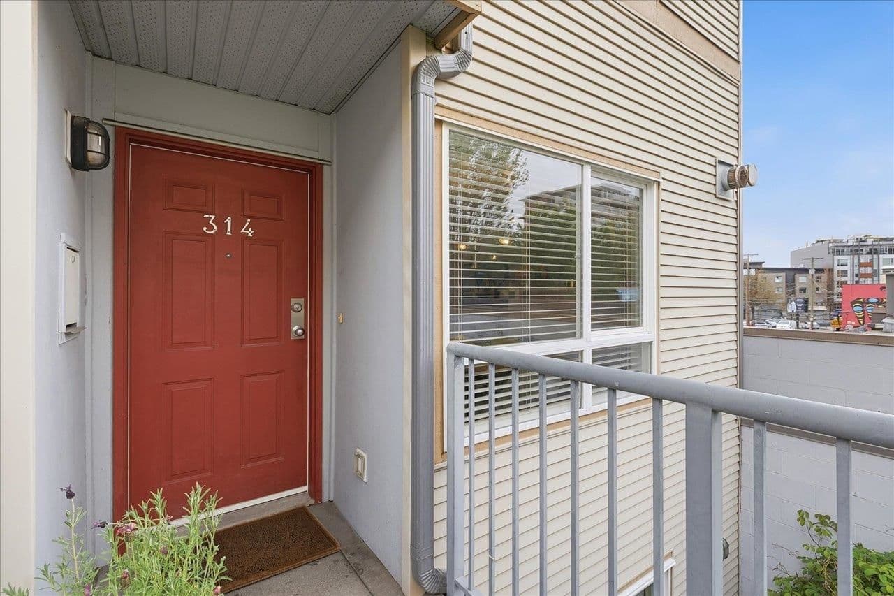 Property photo e3f2457b-3e19-45b8-a971-323eb876fd30