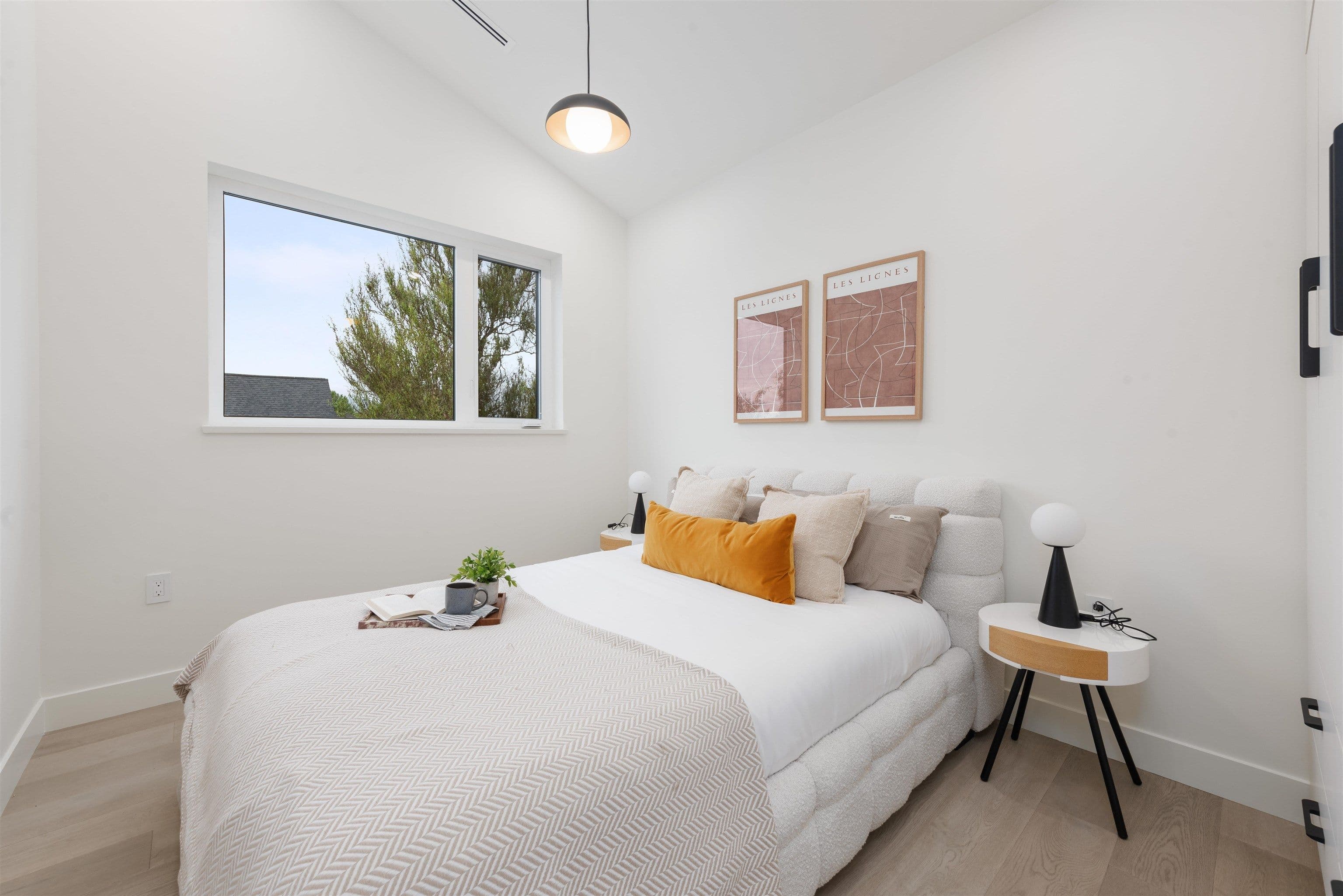 Property photo e4ce2b4b-3d45-4074-bd75-a0c591263a24