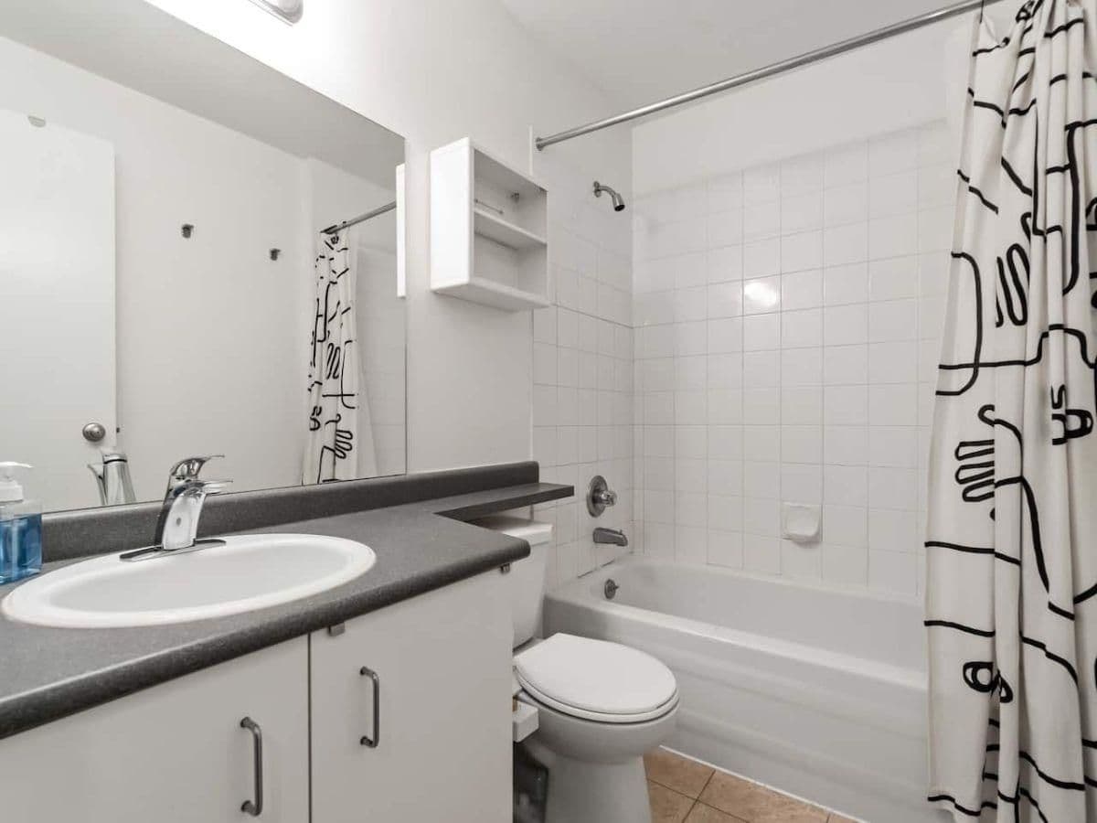 Property photo e549ed4d-40b0-42e4-82c1-1b4884958321