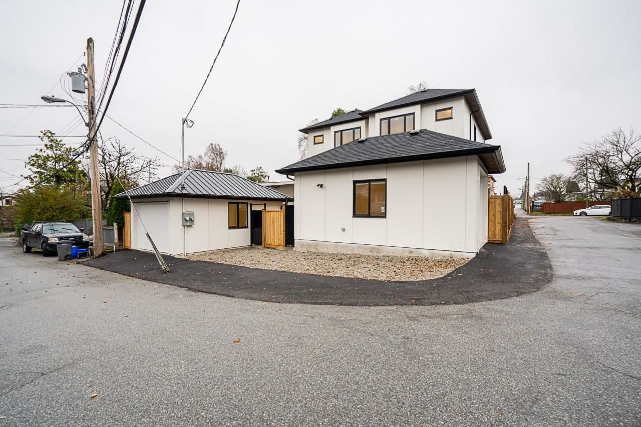 Property photo e56c18fc-8042-413a-9fd2-c2ae1460c868