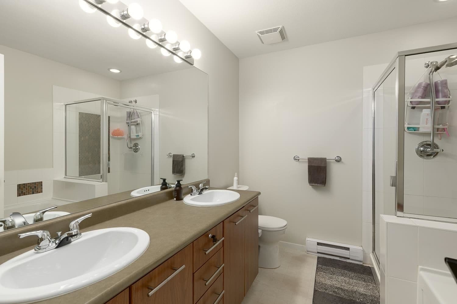 Property photo e5a5e8a5-2f96-44b7-ac7d-6e410dda3115