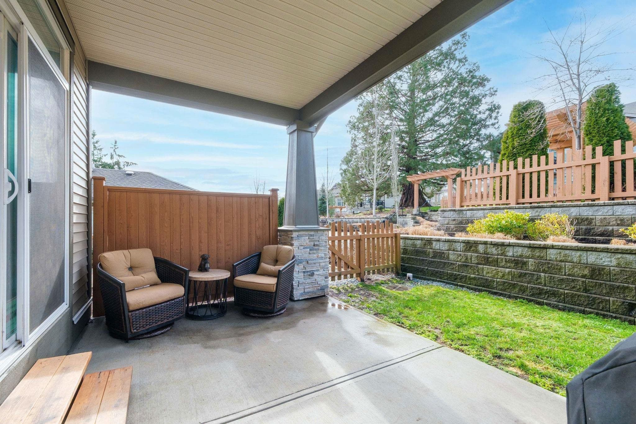 Property photo e5bb2e0f-17c8-42ed-97dd-f406ca965a2c
