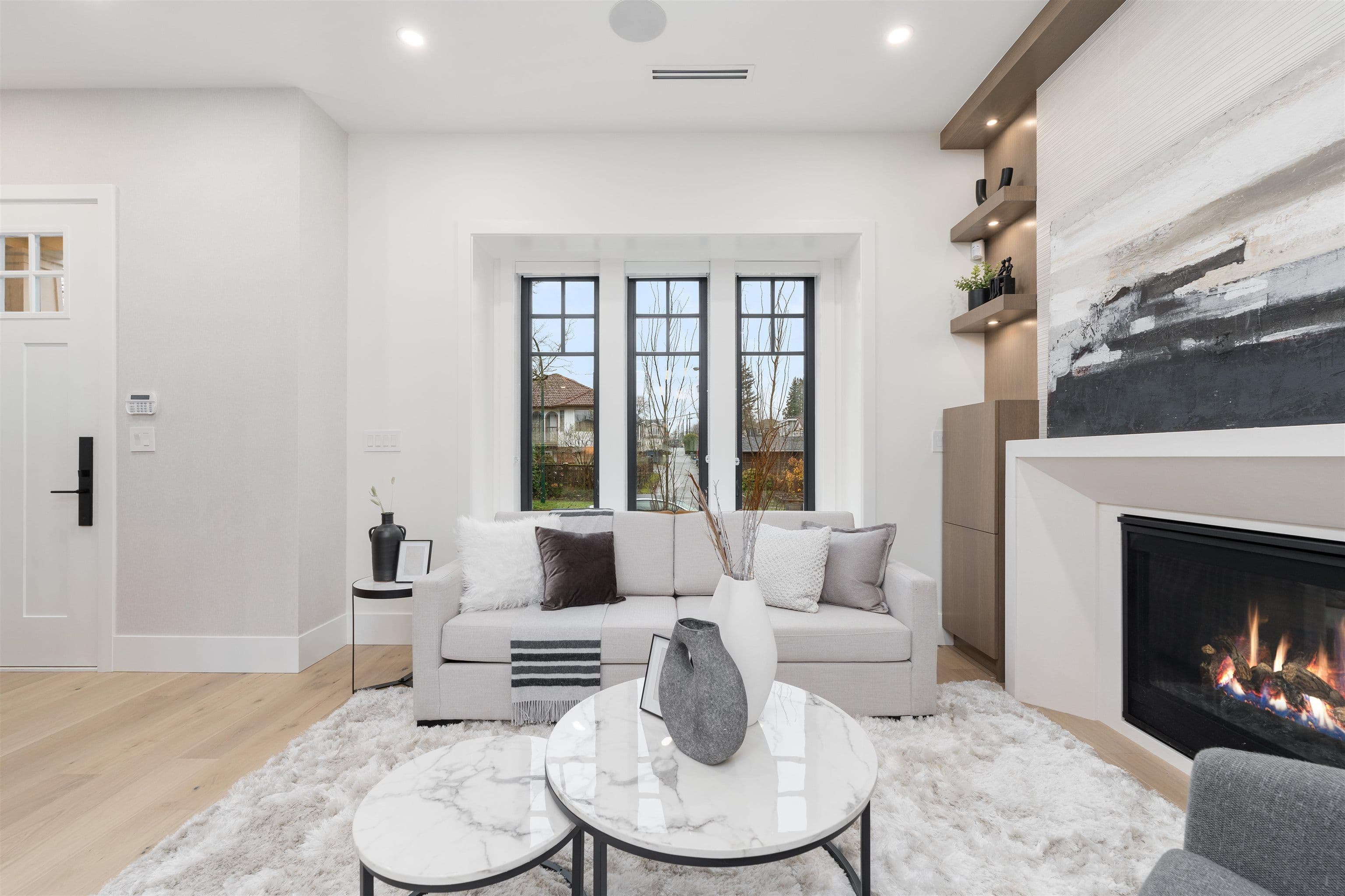 Property photo e5fad87d-b8cf-4ab5-a734-b6a7325fb9f5