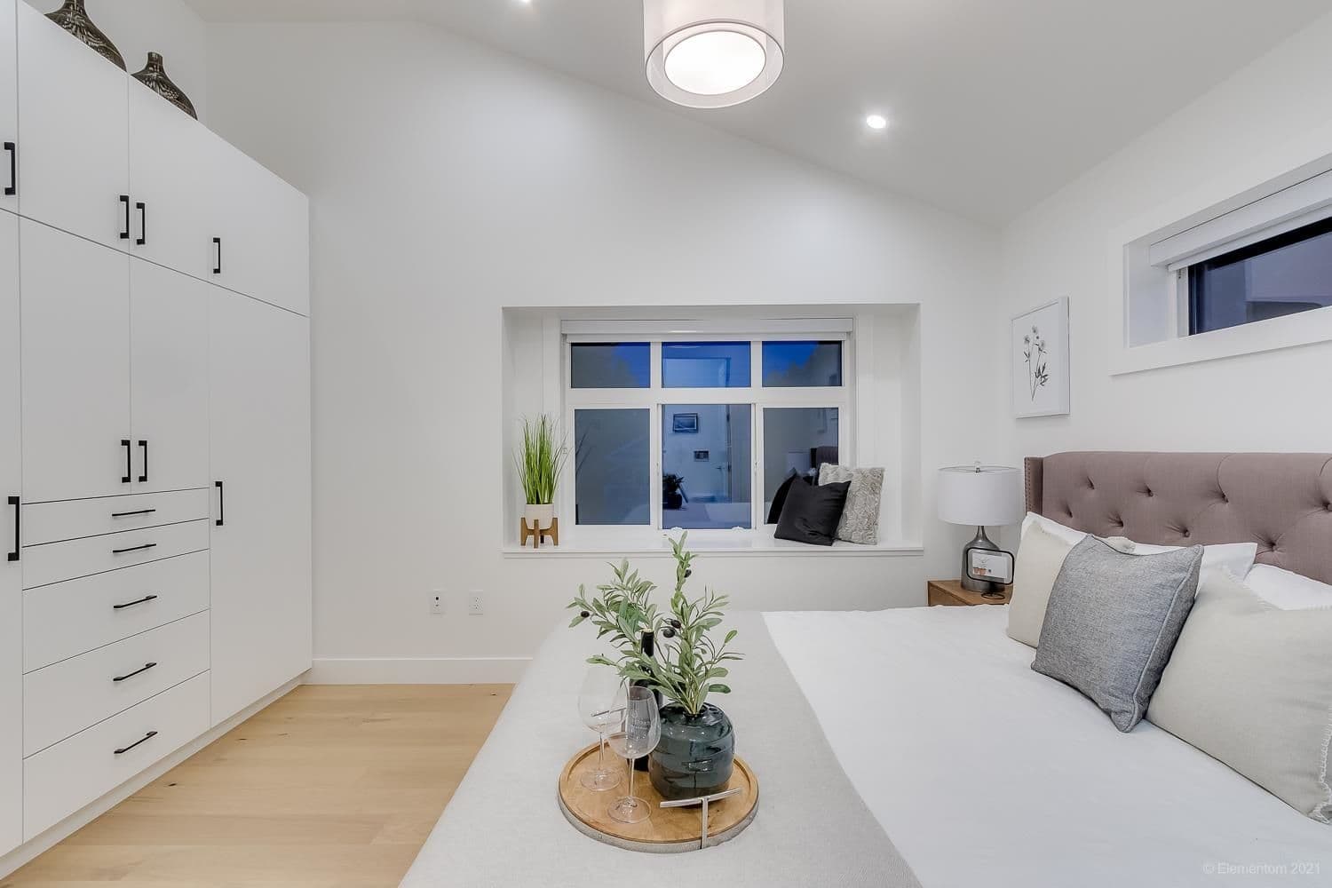 Property photo e6033318-e28d-44fb-9178-4af6d1688c10